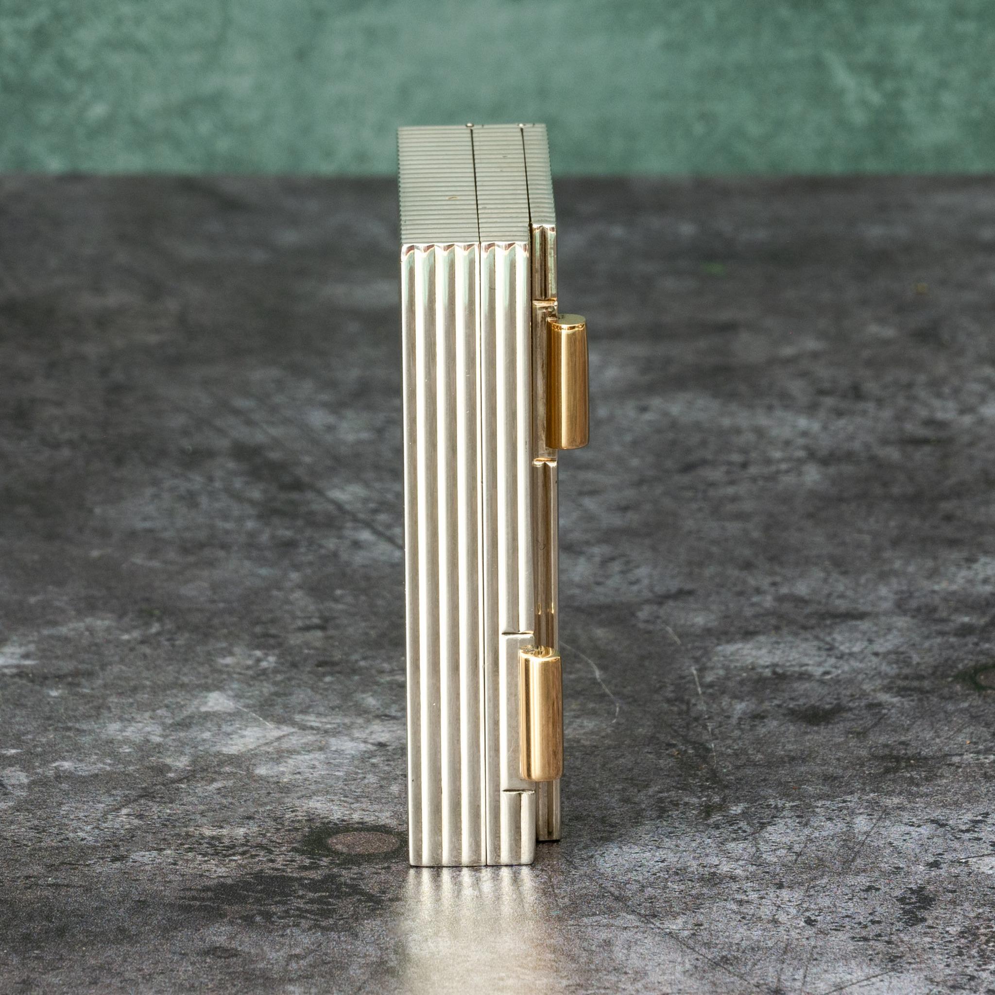 Portasigarette e portacipria in argento di Cartier, circa 1950 In condizioni buone in vendita a London, GB
