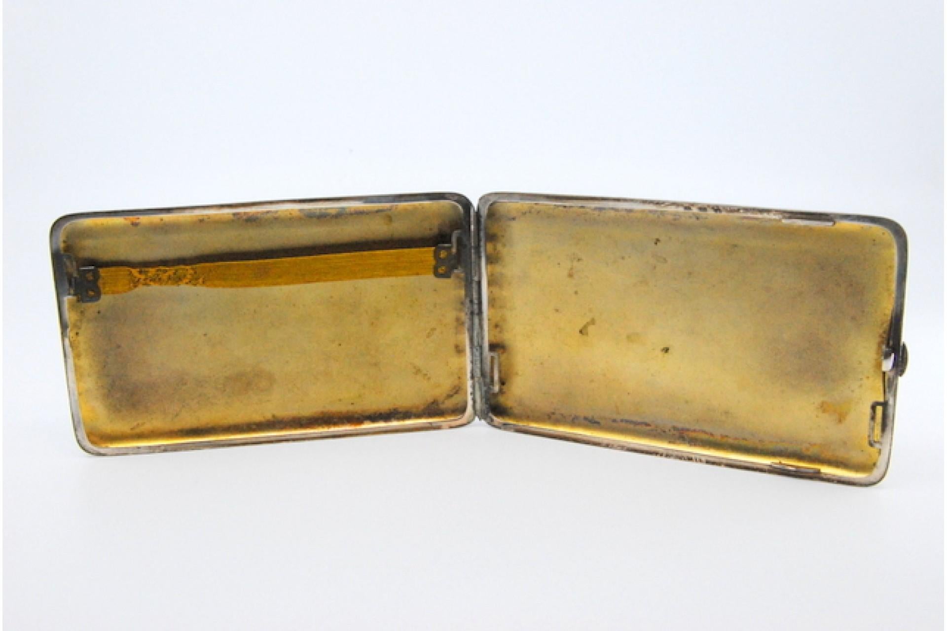 Silver cigarette case with guilloche bands and gold interior For Sale 3