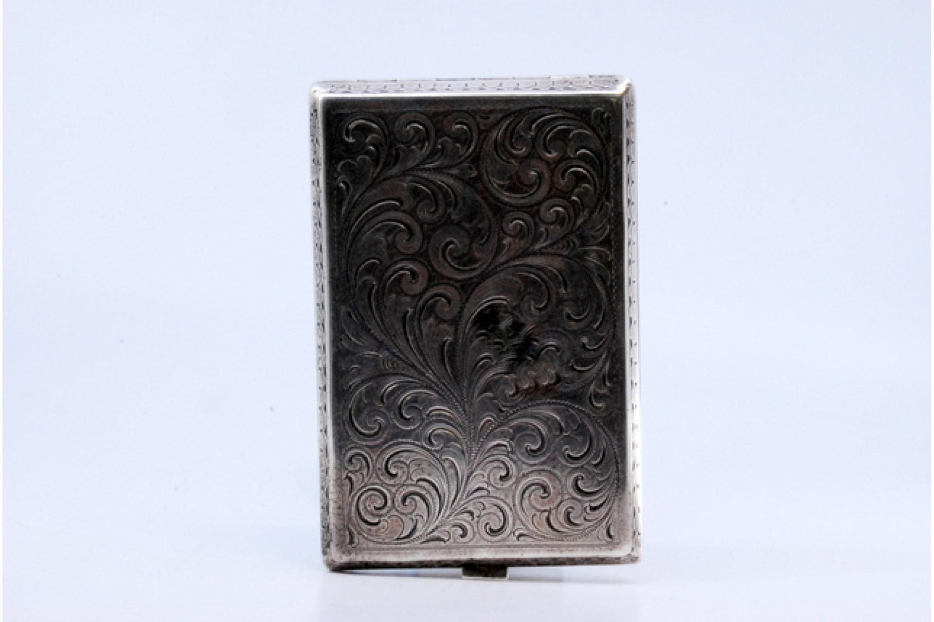 European Silver cigarette case with plant engravings, waves on the edge and hinged lid For Sale