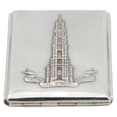 Silver cigarette case with reliefs of the Clérigos Tower