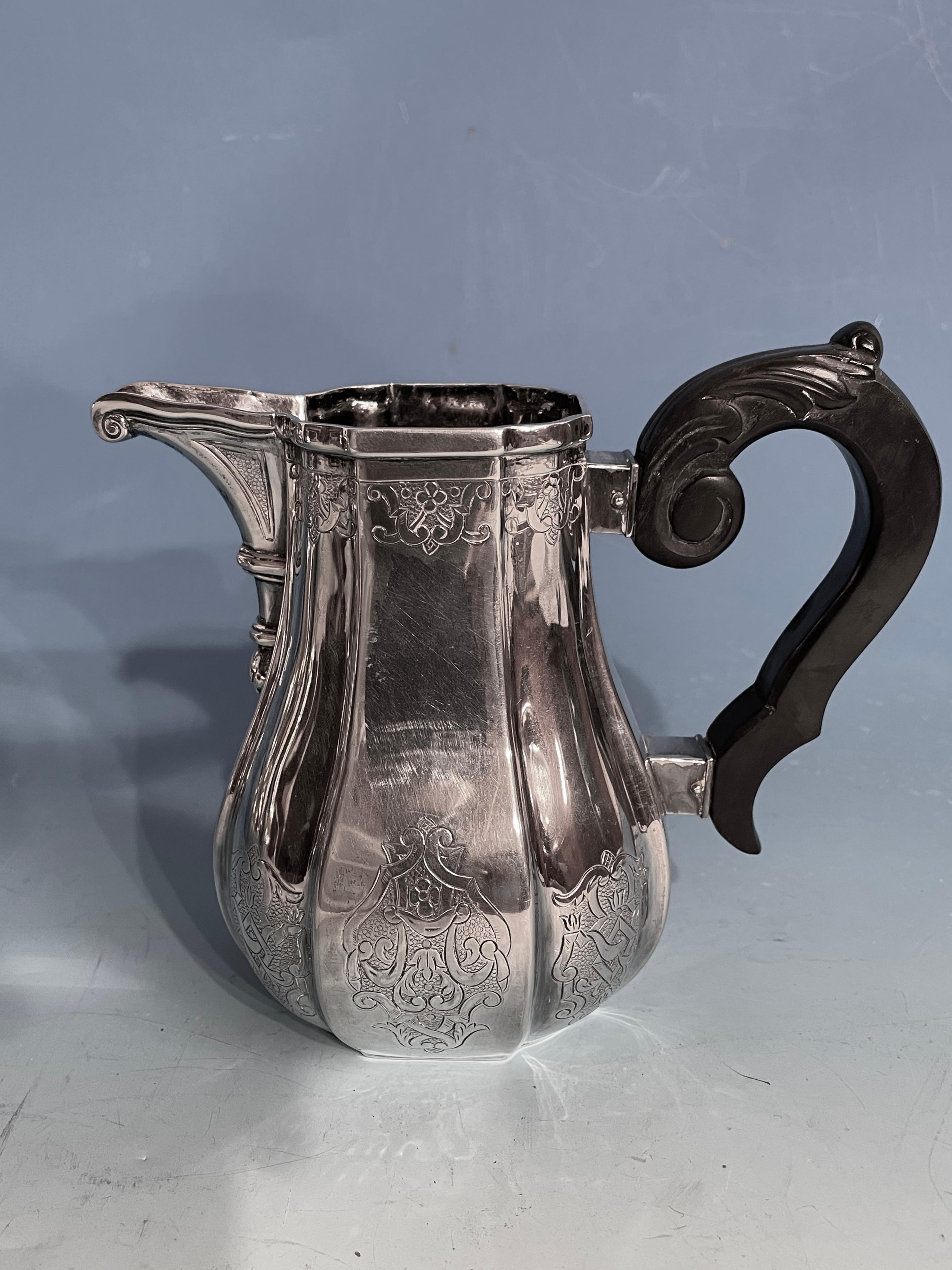 Silbernes Silber-Kaffee- und Teeservice, Belgien, 19. Jahrhundert im Angebot 2
