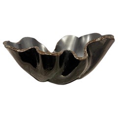 Bol en verre à forme libre de couleur Silver, Brésil, Contemporain
