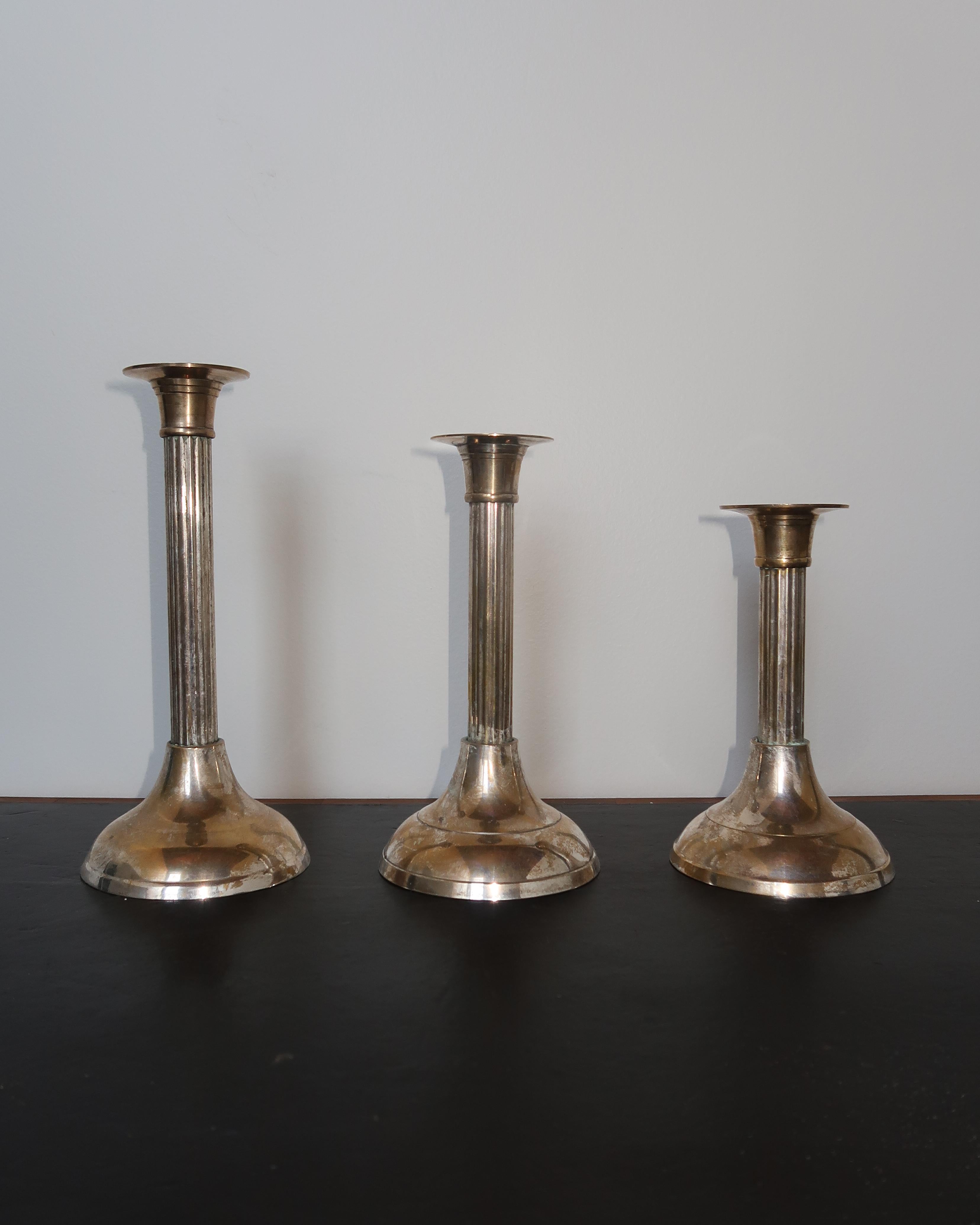 Candelabros de columna Silver Chapado en plata en venta