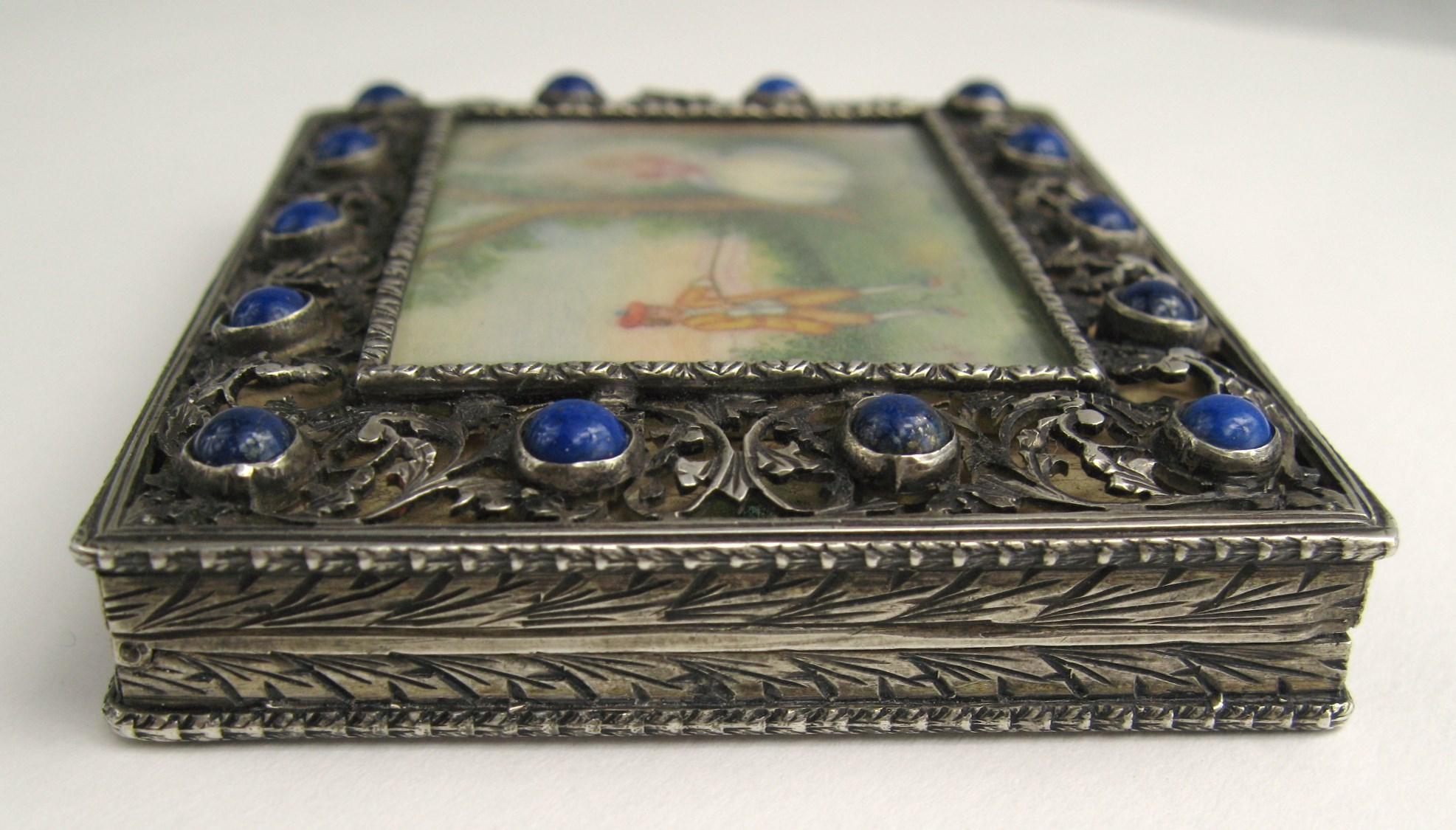 Women's or Men's  silver compact with Lapis Lazuli, Hand painted miniature scene For Sale