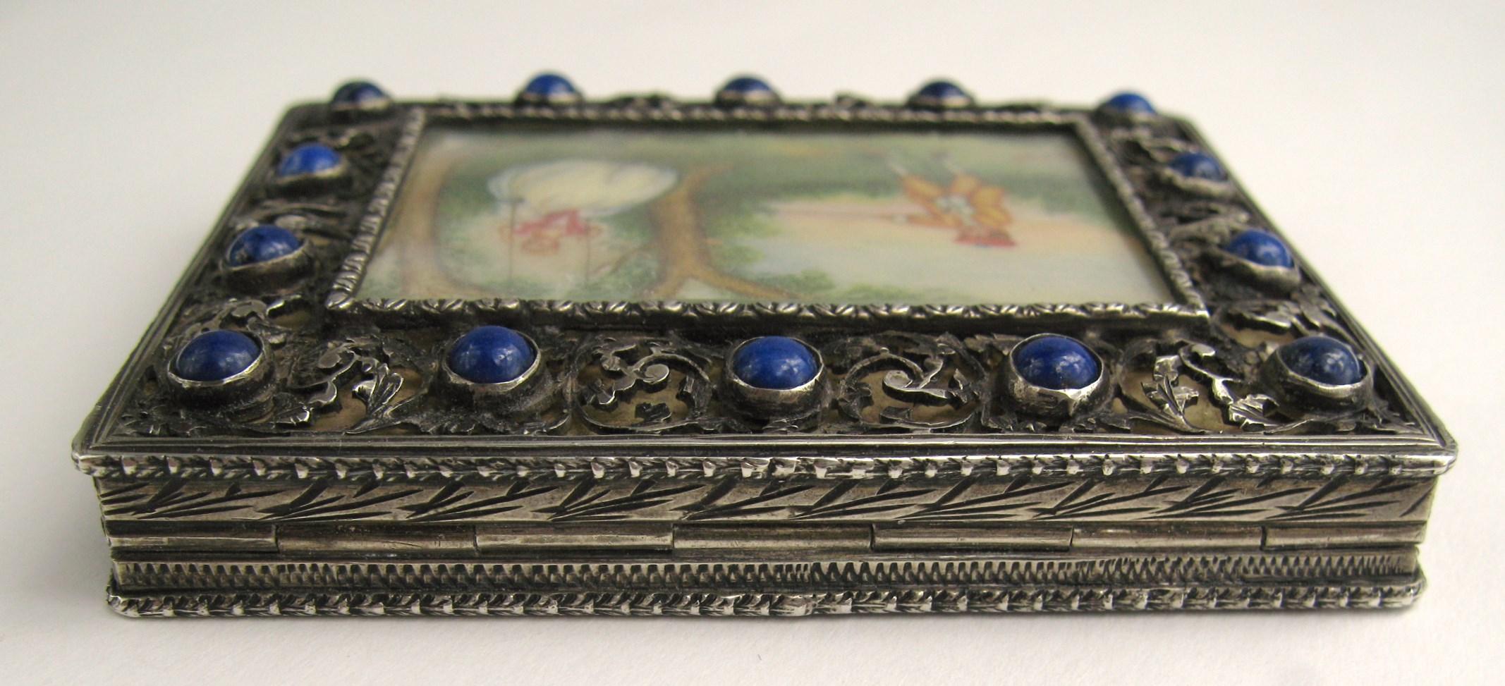  silver compact with Lapis Lazuli, Hand painted miniature scene For Sale 2