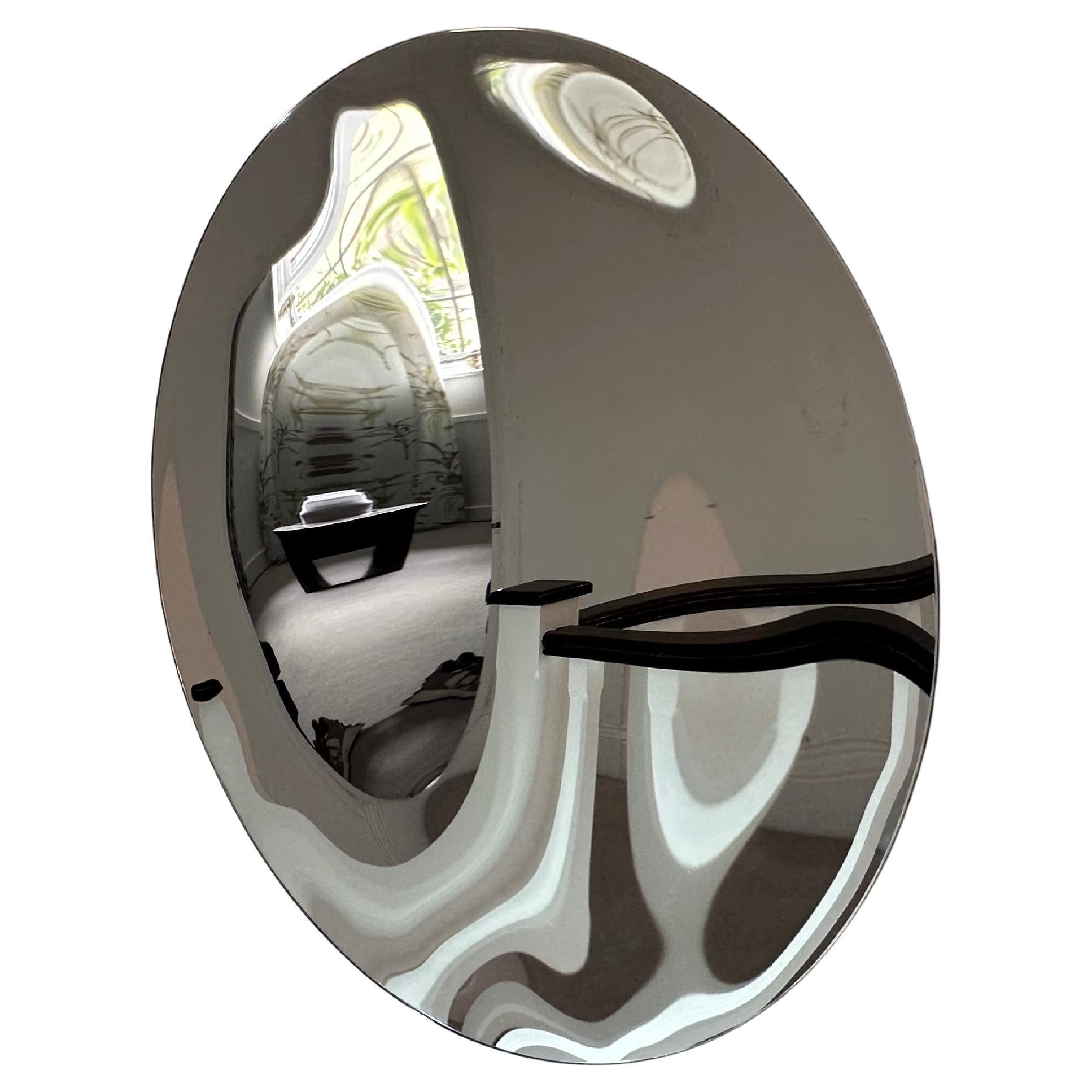 Specchio concavo d'argento con un diametro di 80 cm/ 31,5".