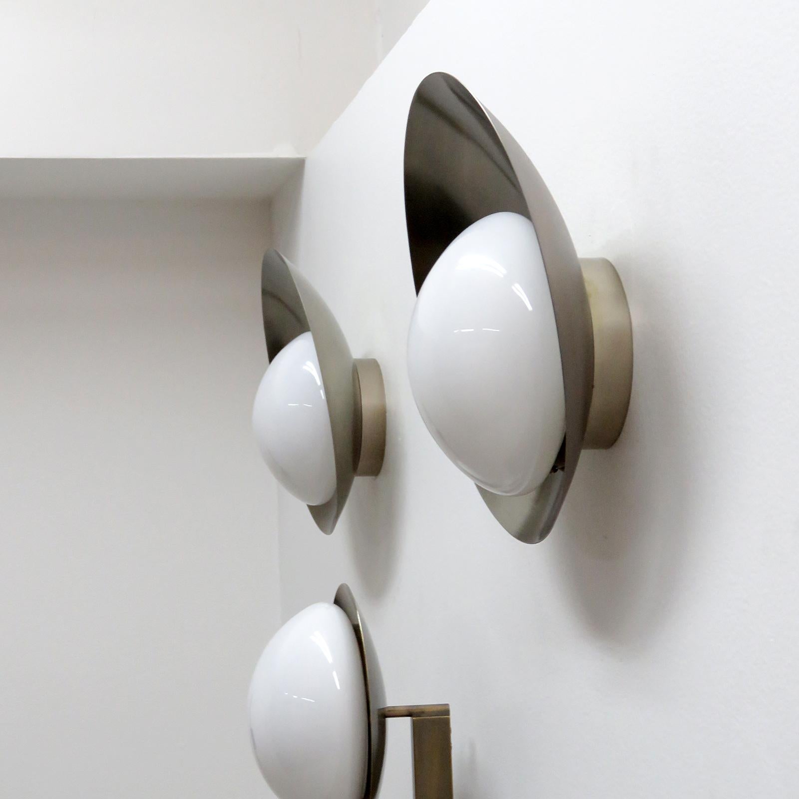 Plated Silver Concha Wall Lights by Gallery L7 For Sale