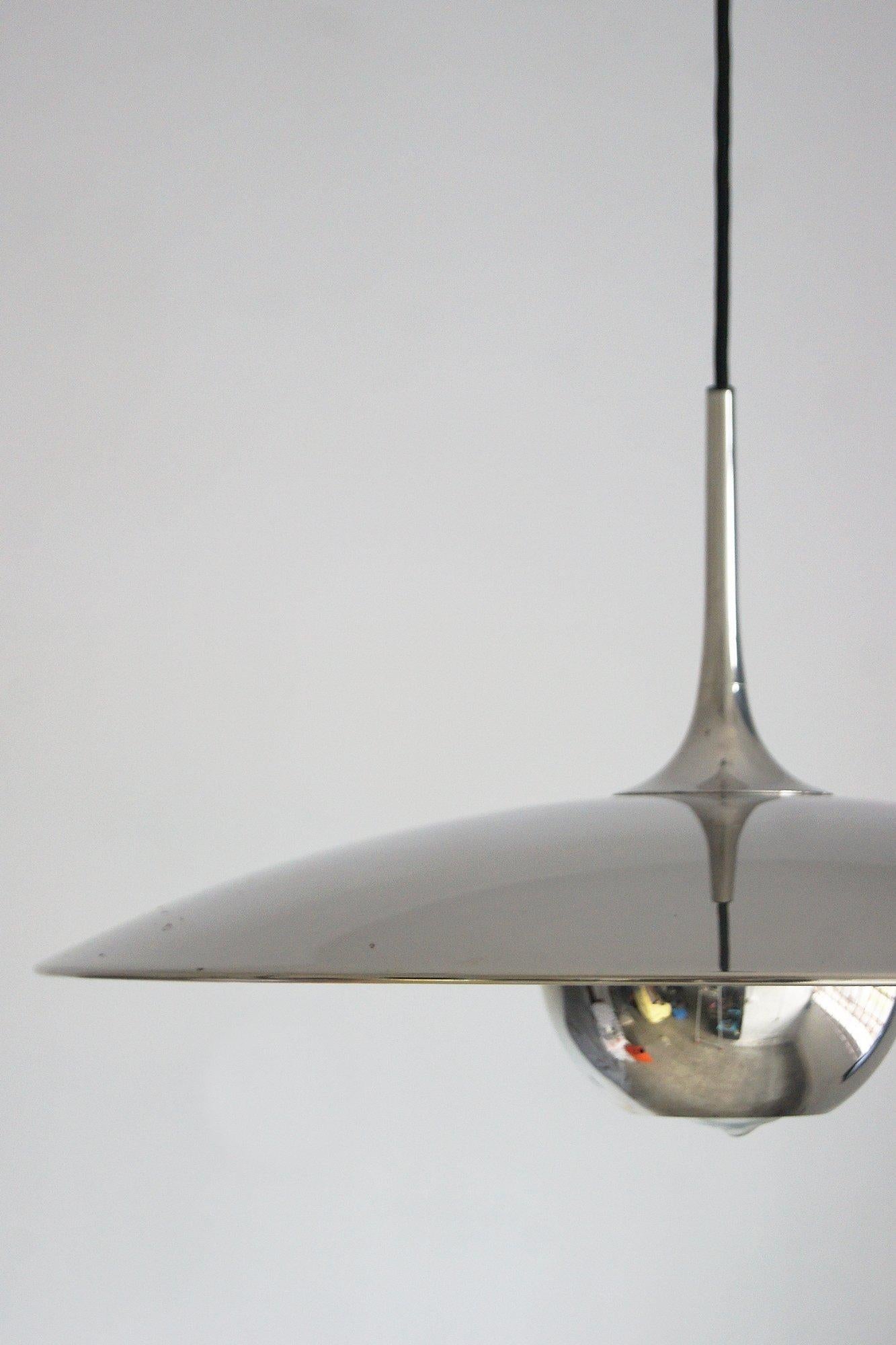 A Silver Model No. 55 Suspension Lamp by Florian Schulz Bon état - En vente à KUTNO, PL