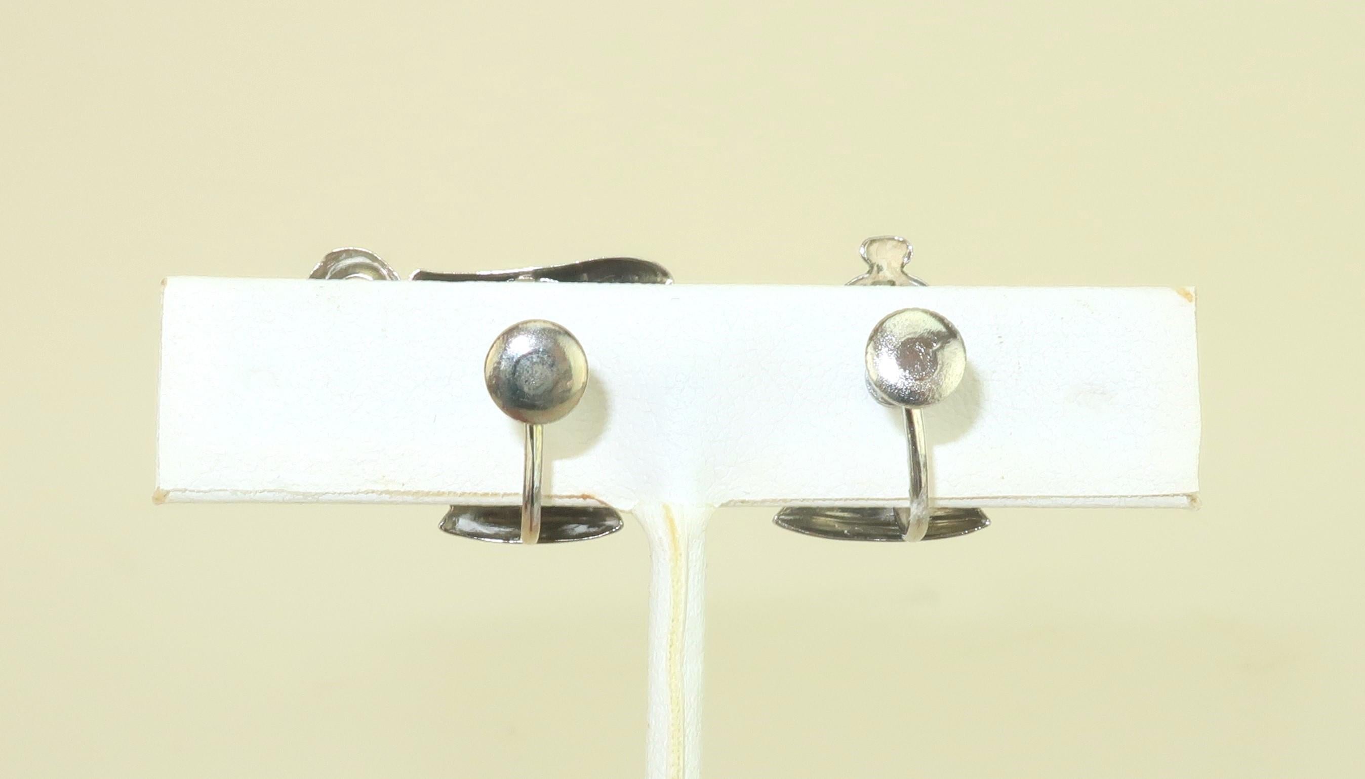 Orecchini d'argento a forma di crema e zucchero, anni '50 in vendita 2