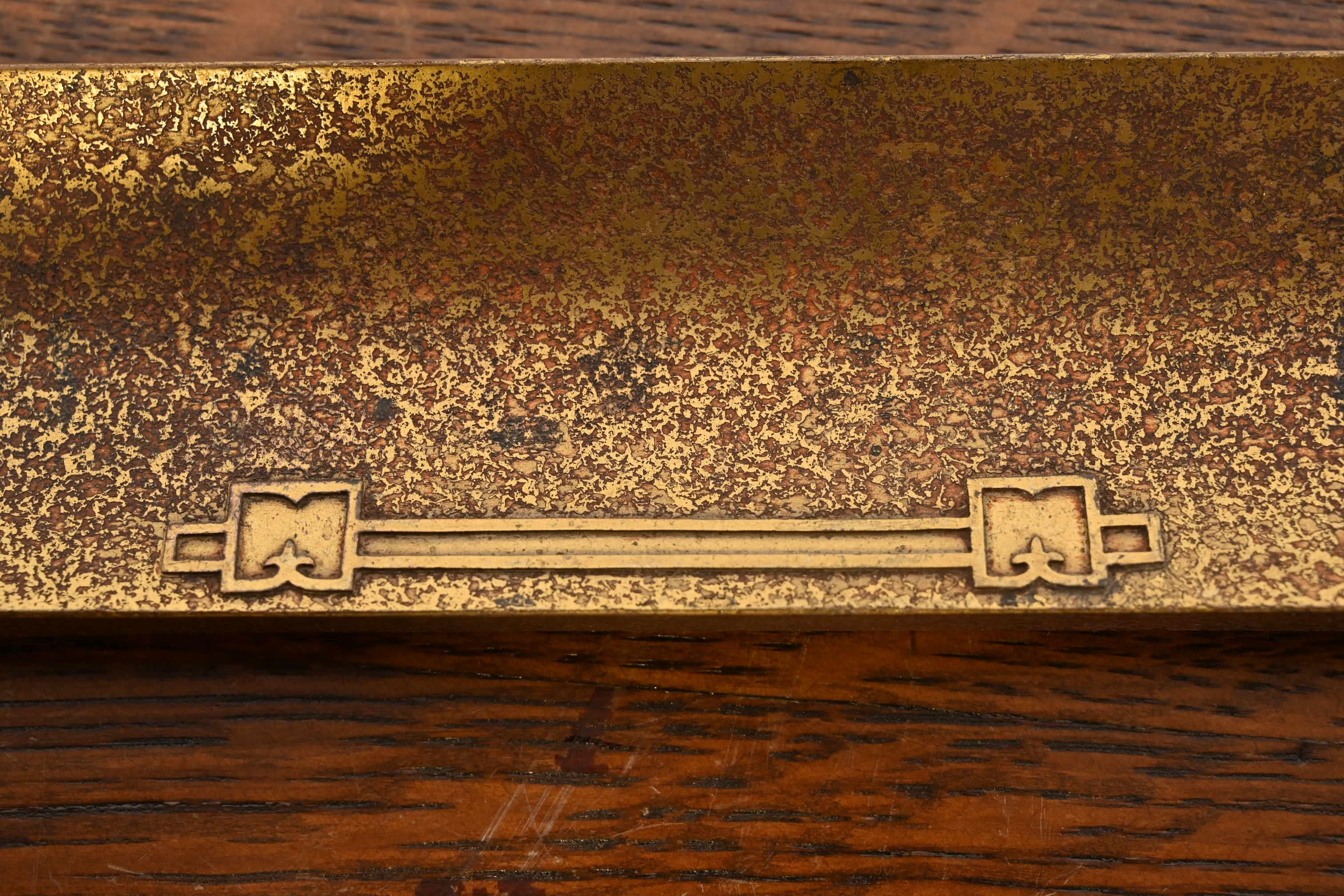 Vassoio per penne in bronzo Silver Crest Arts & Crafts in vendita 2