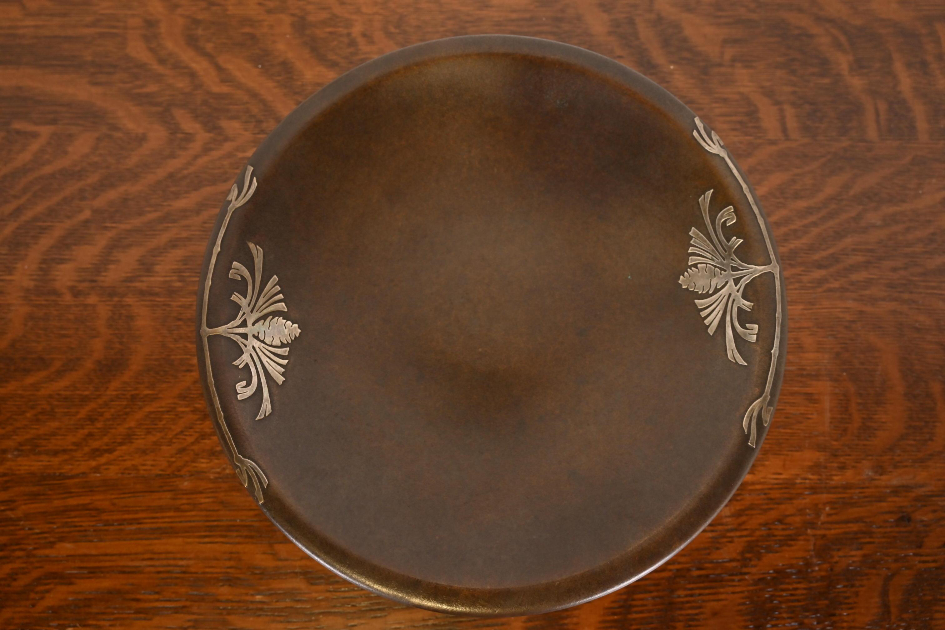 American Silver Crest Arts & Crafts Sterling Silver on Bronze Footed Centerpiece Bowl For Sale