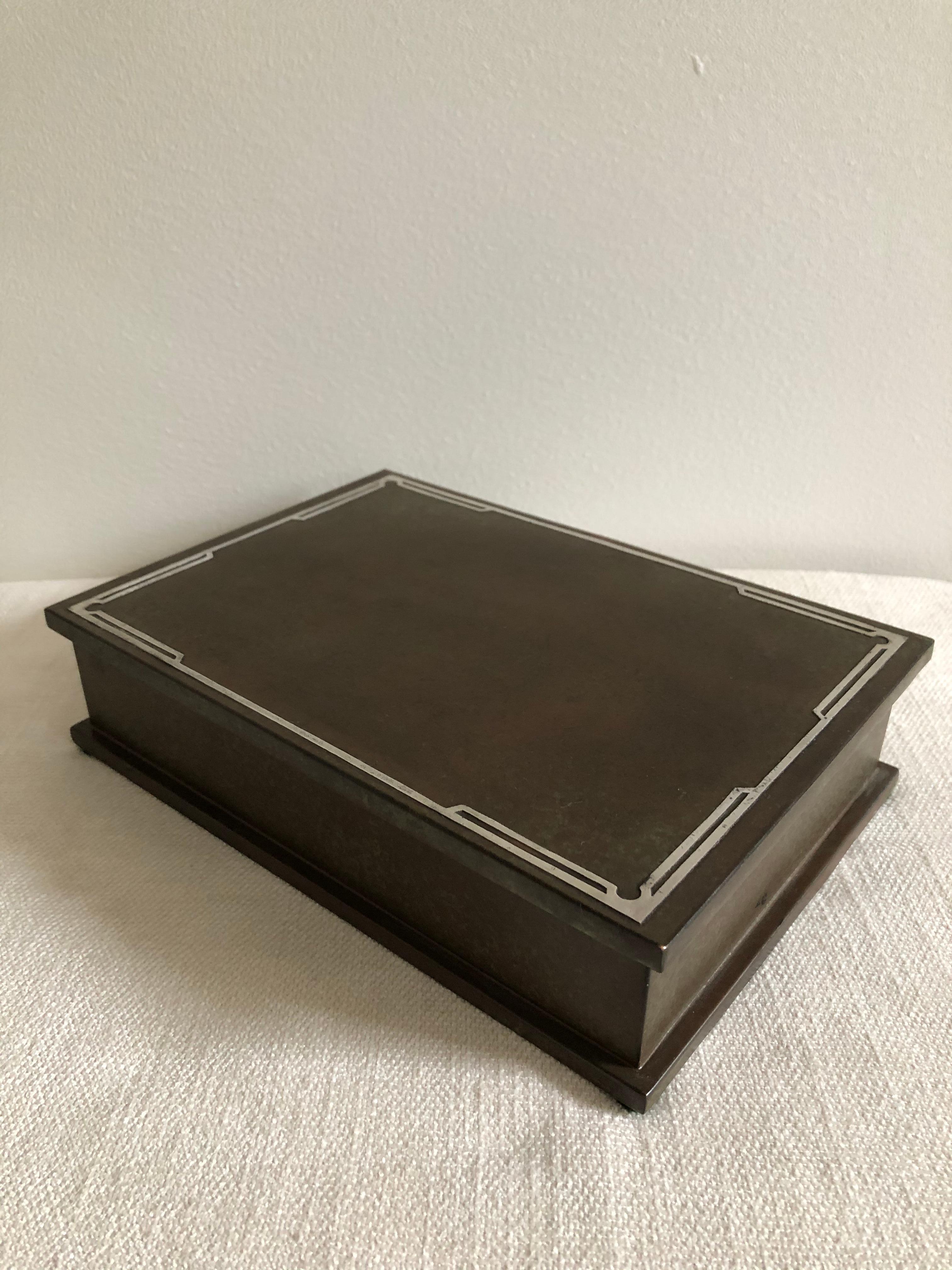 Silver crest men’s humidor bronze and sterling large box. Wood interior with mesh screen wonderful condition.