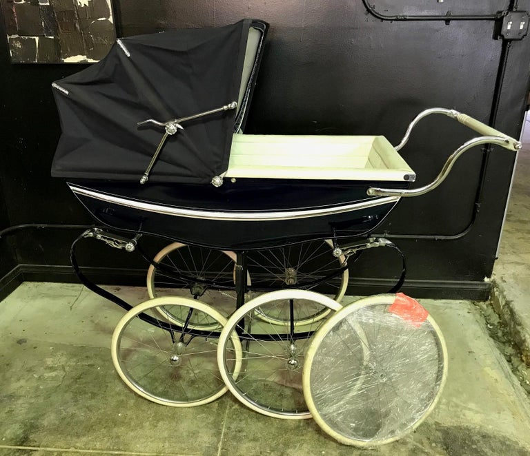 Antique Vintage 1940's Silver Cross Coach Pram Baby Carriage Stroller  England
