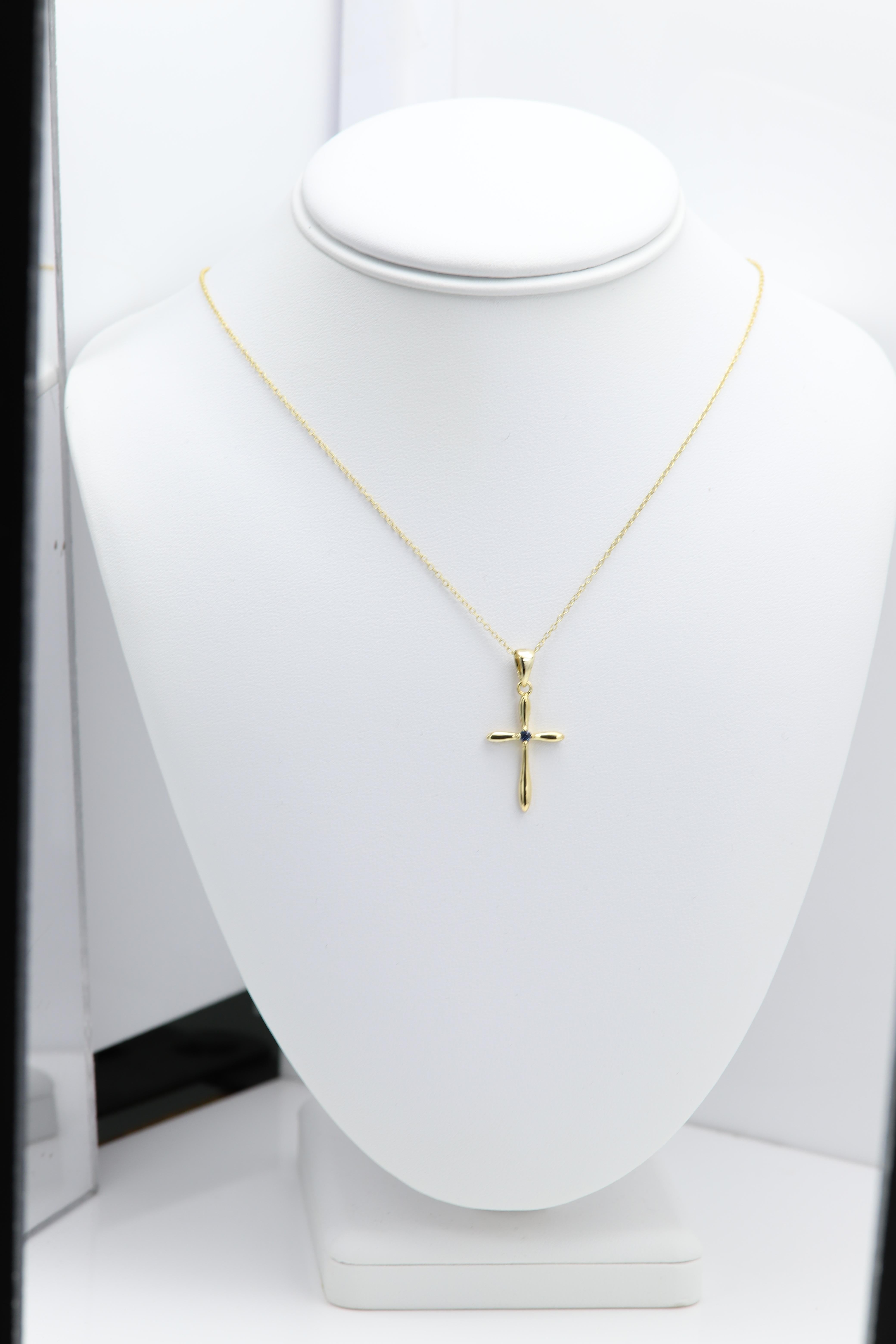 Silver Cross Natural Blue Sapphire Cross Pendant For Sale 1