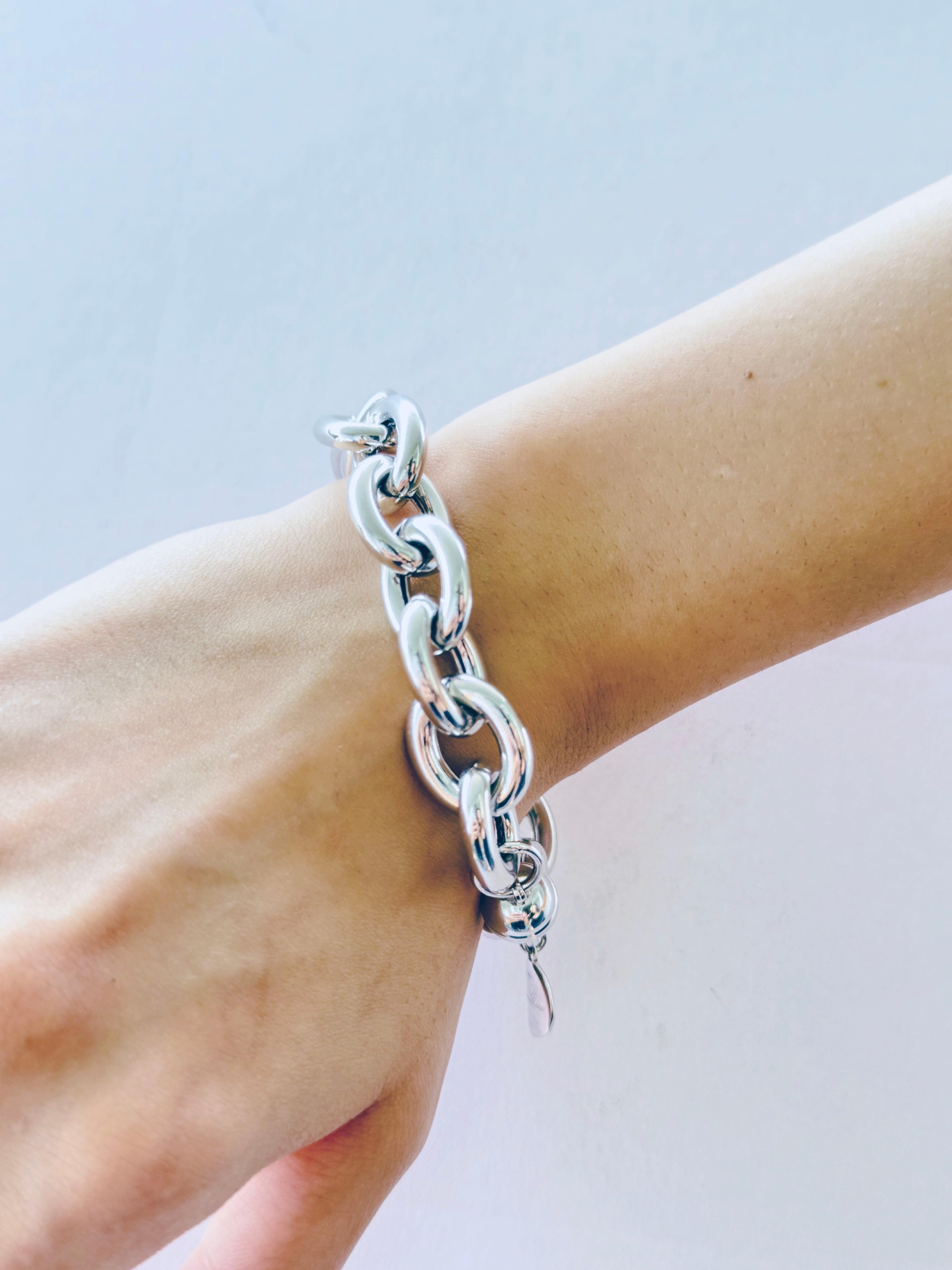 Sterling Silver
8