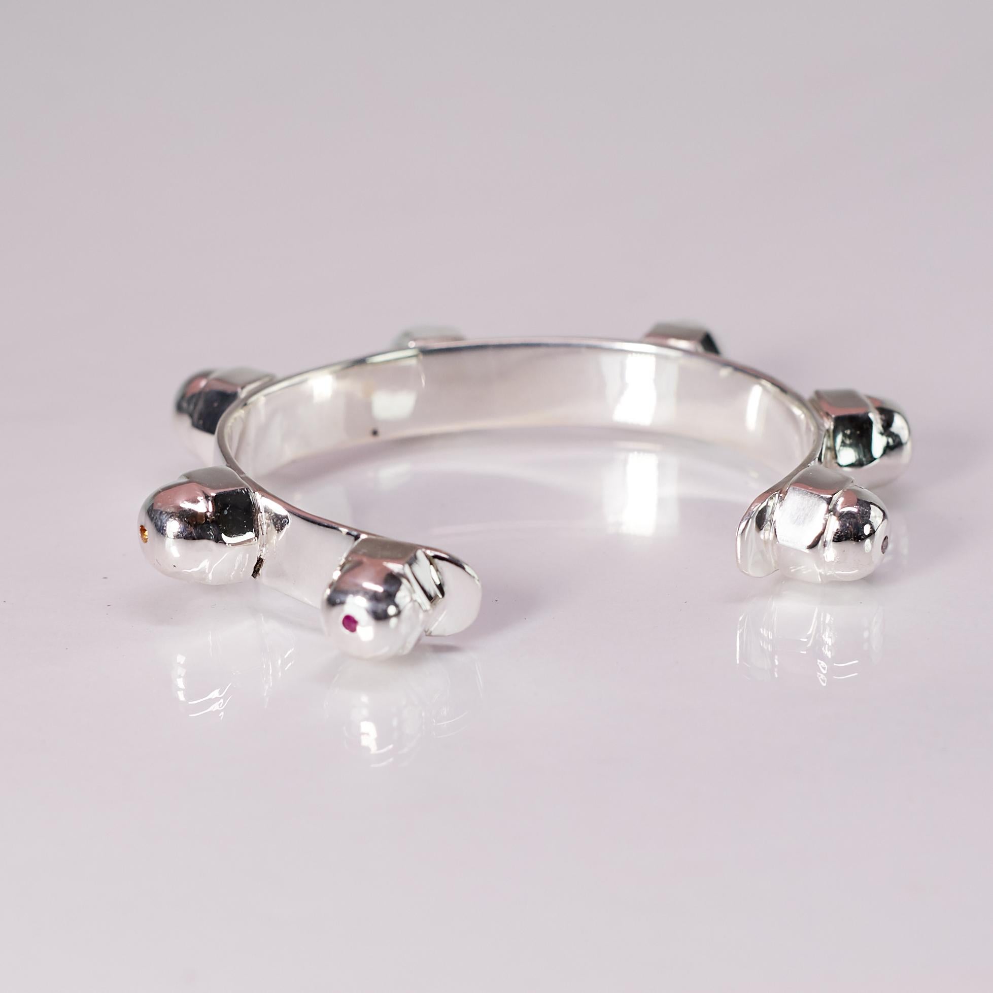 Bracciale in argento Diamante Zaffiro Smeraldo Chakra in vendita 2