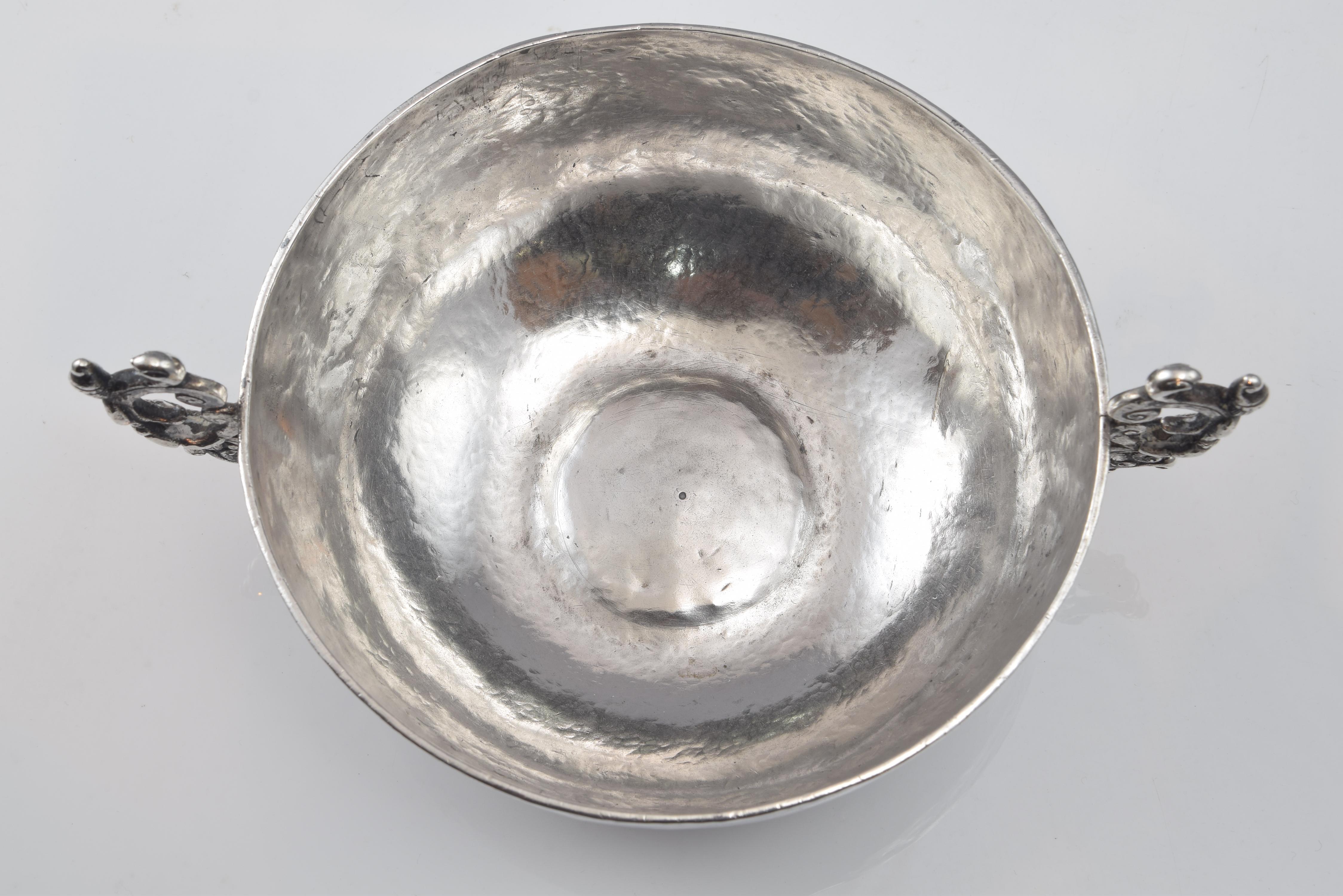 XVIIIe siècle et antérieur Coupe en argent:: Pérou:: 18ème siècle