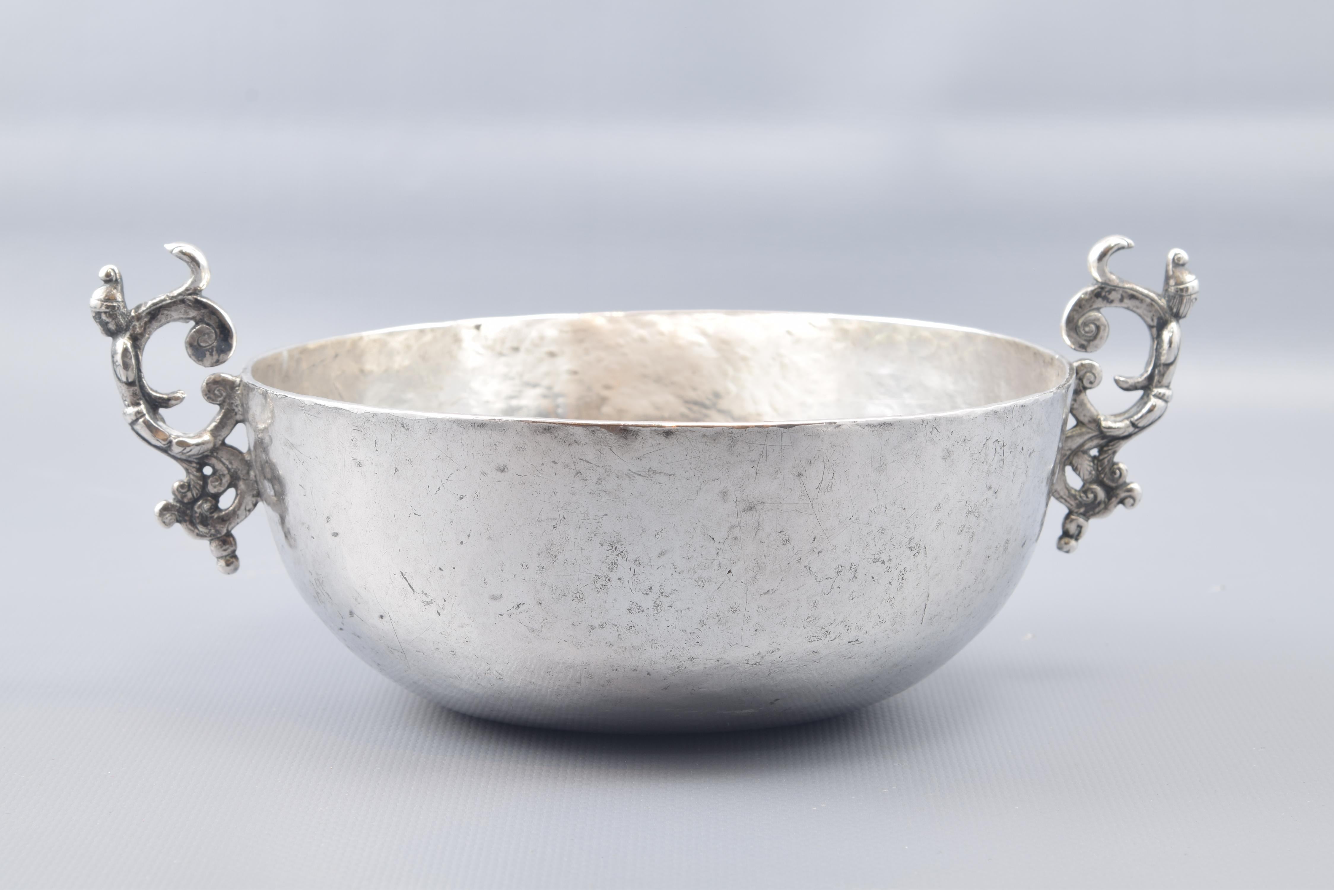 Peruvian Silver Cup, Peru, 18th Century For Sale