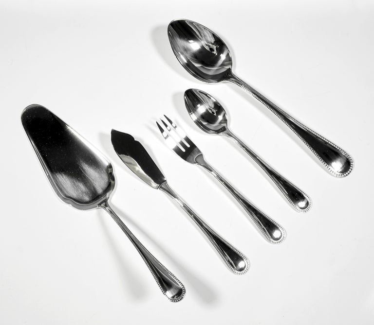 Silver Cutlery Set for 12 People in Showcase by Wilkens & Sons Germany, ca  1900 For Sale 1