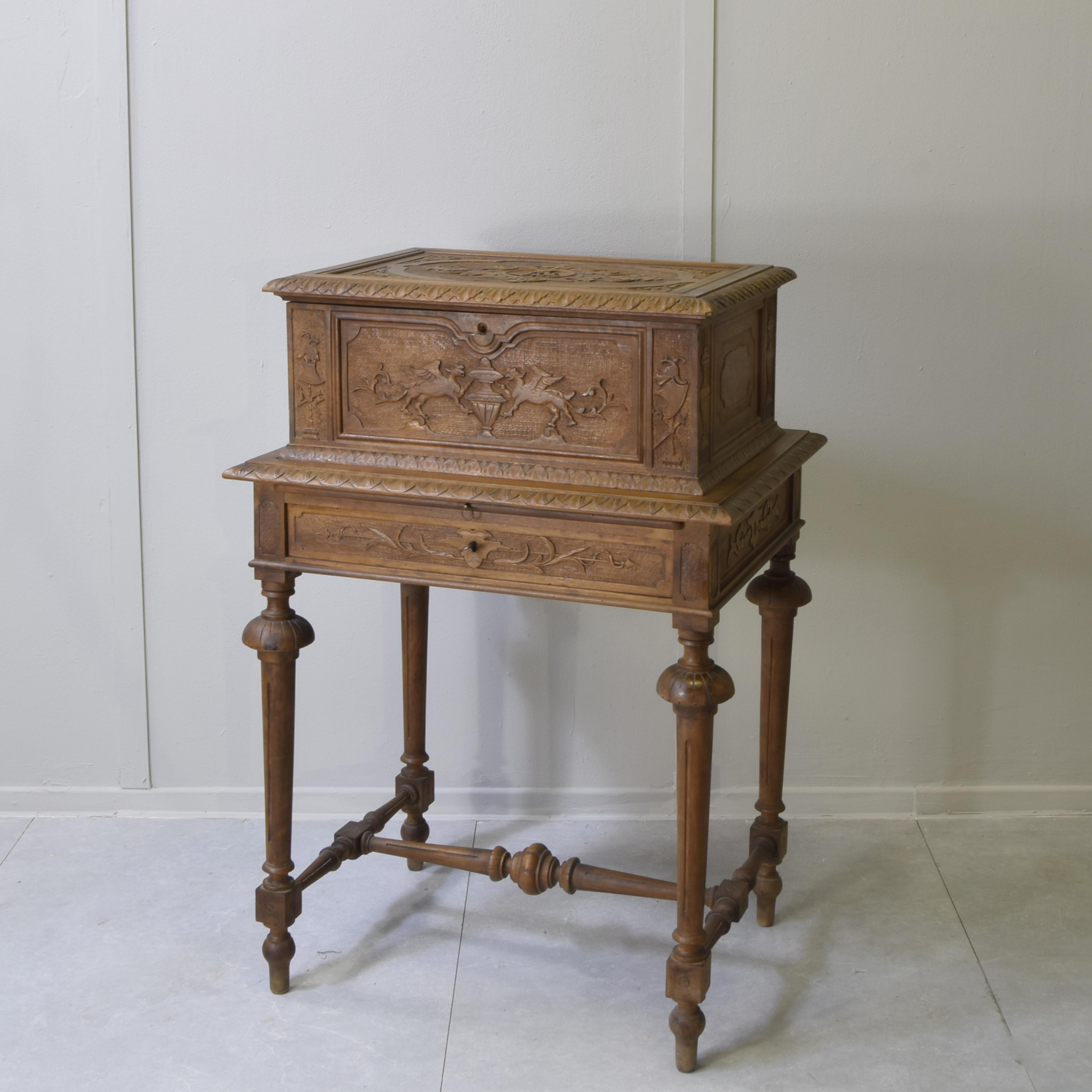 italien Silver cutlery set with carved wooden box (silversmith A.Cesa S.C., early 20th c