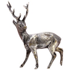 Silver deer in perfect relief and applications