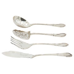 Silver dessert cutlery set Silver dessert cutlery set