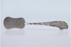 Spatola d'argento per dessert