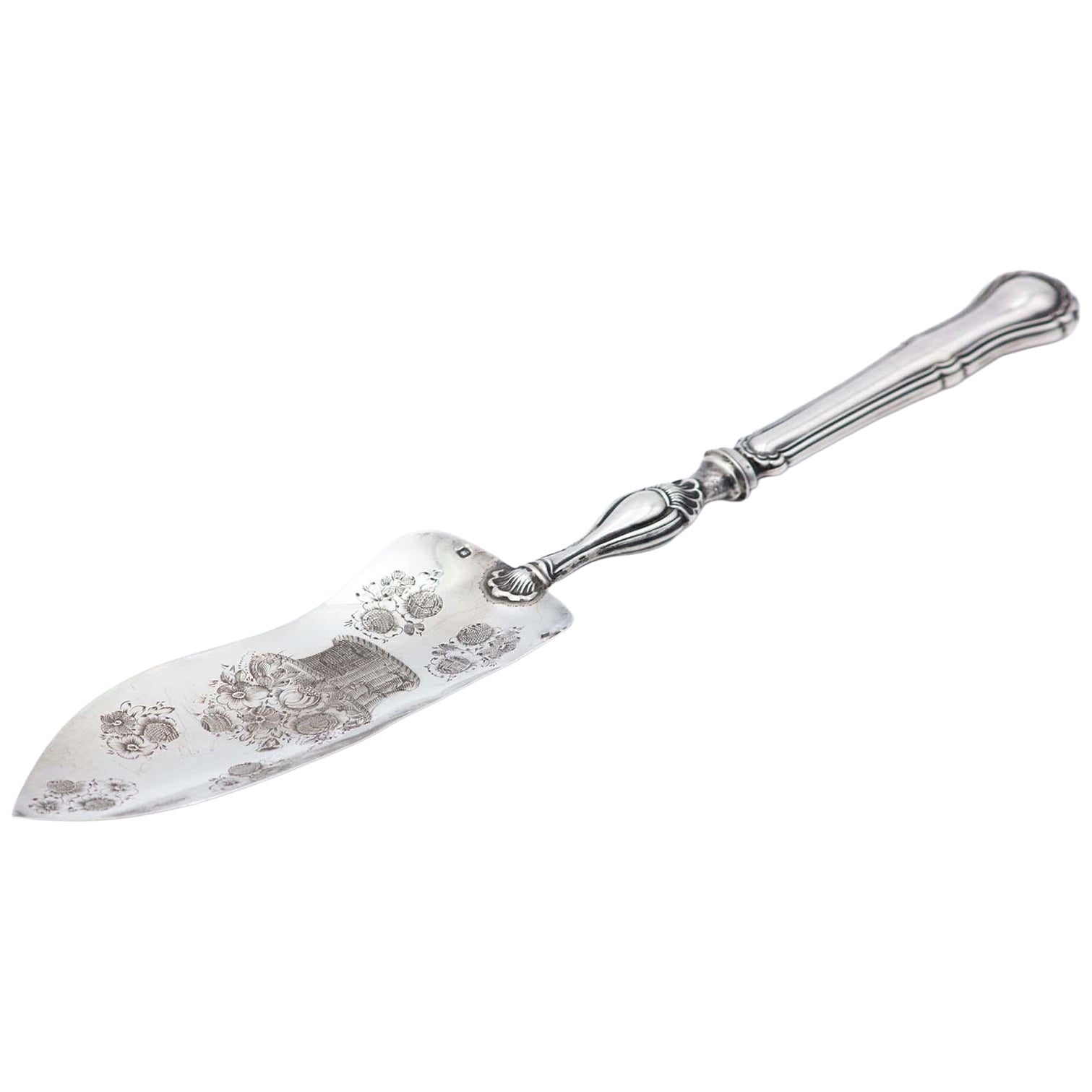 Silver dessert serving spatula