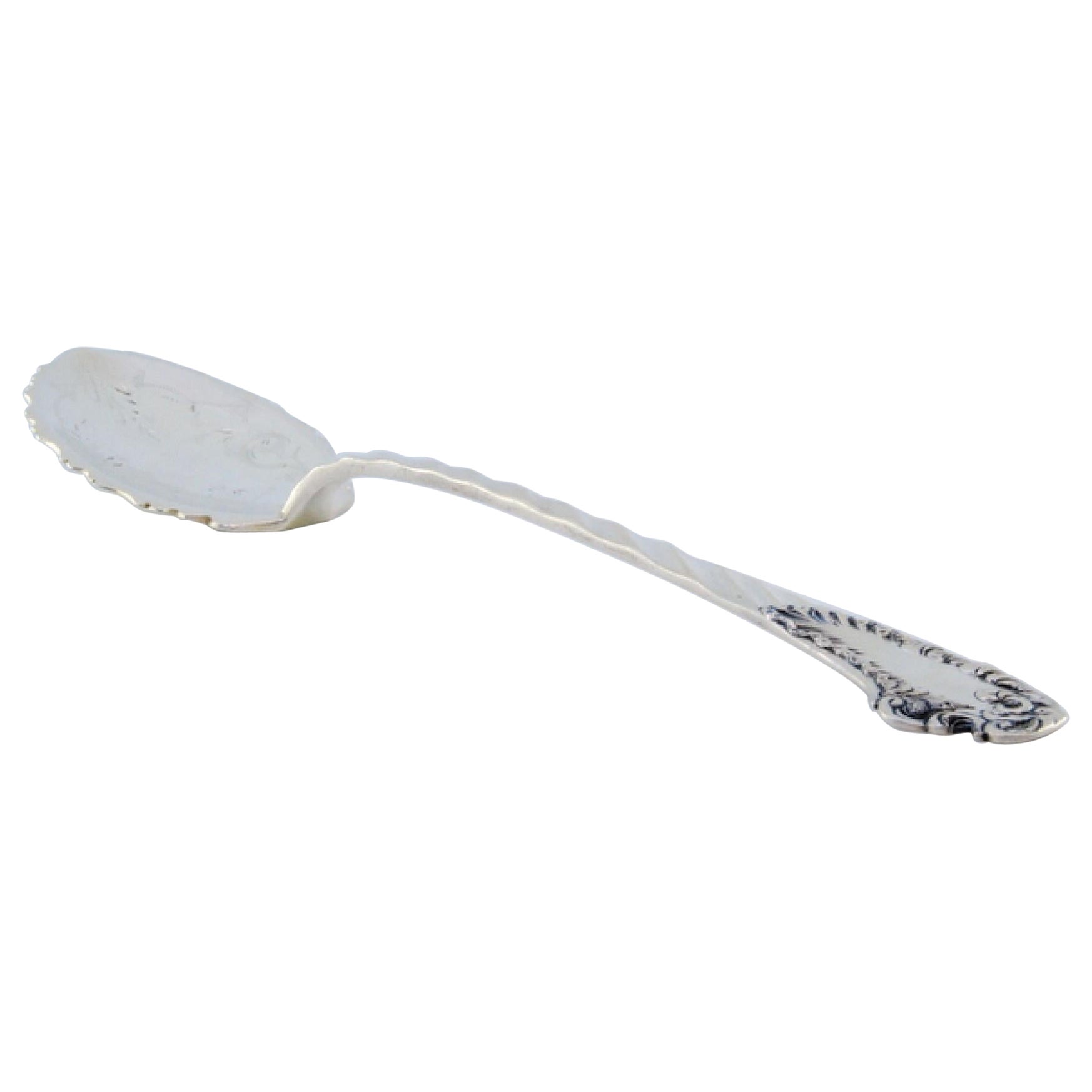 Silver dessert serving spatula