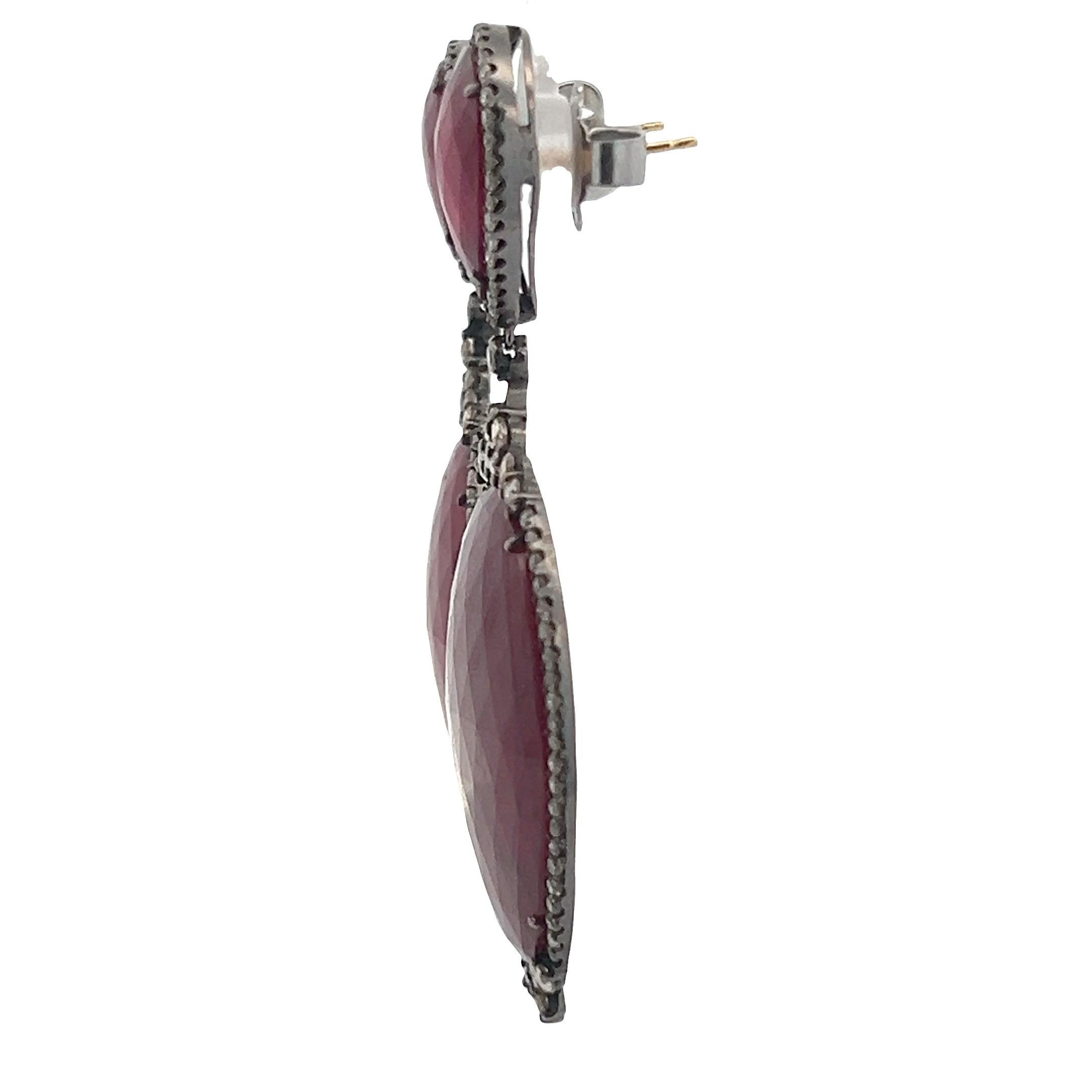 Boucles d'oreilles en argent avec diamants et rubis Bon état - En vente à Cedar Grove, NJ