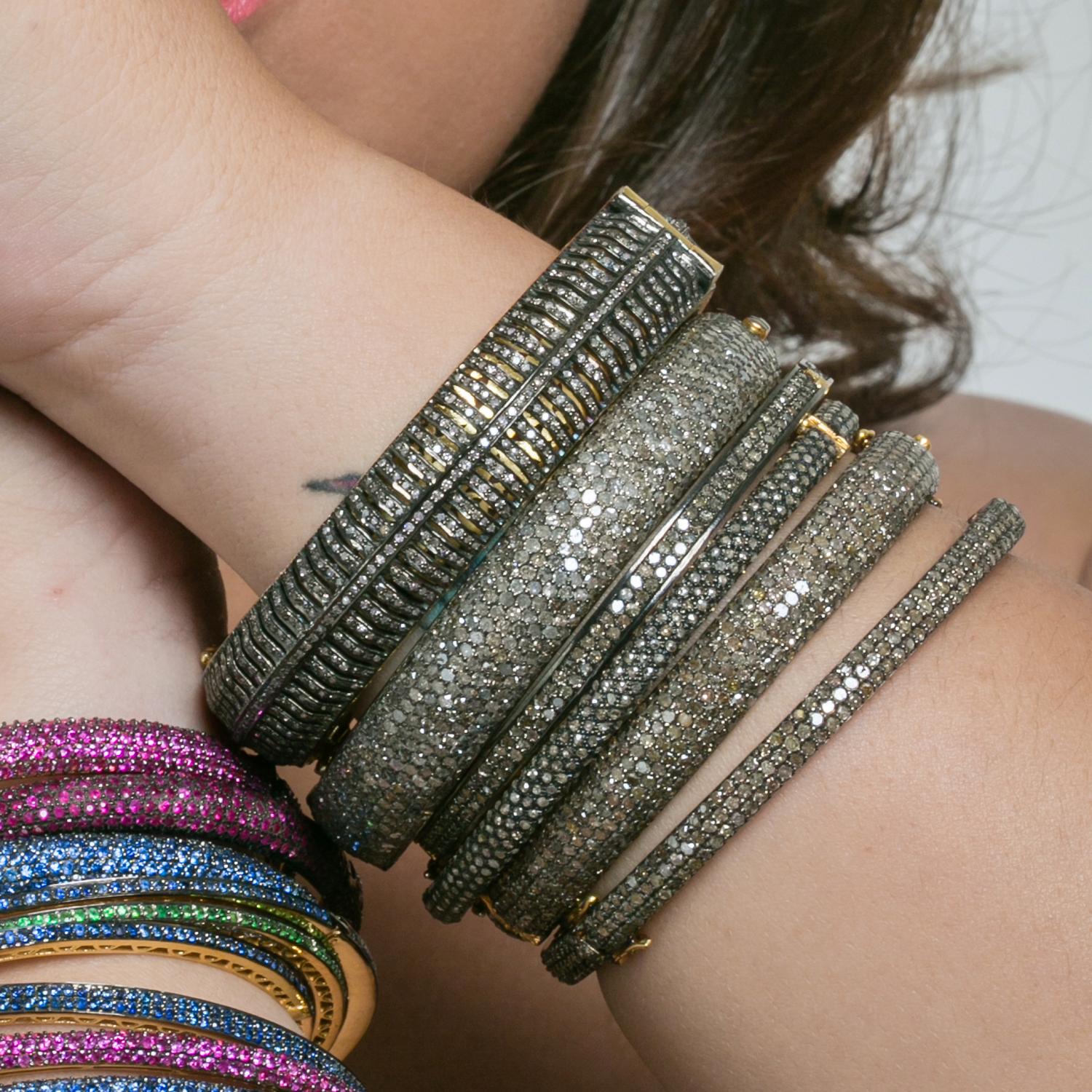 925 Sterlingsilber 14,50 Karat Diamant-Armreif im Zustand „Neu“ in jaipur, IN