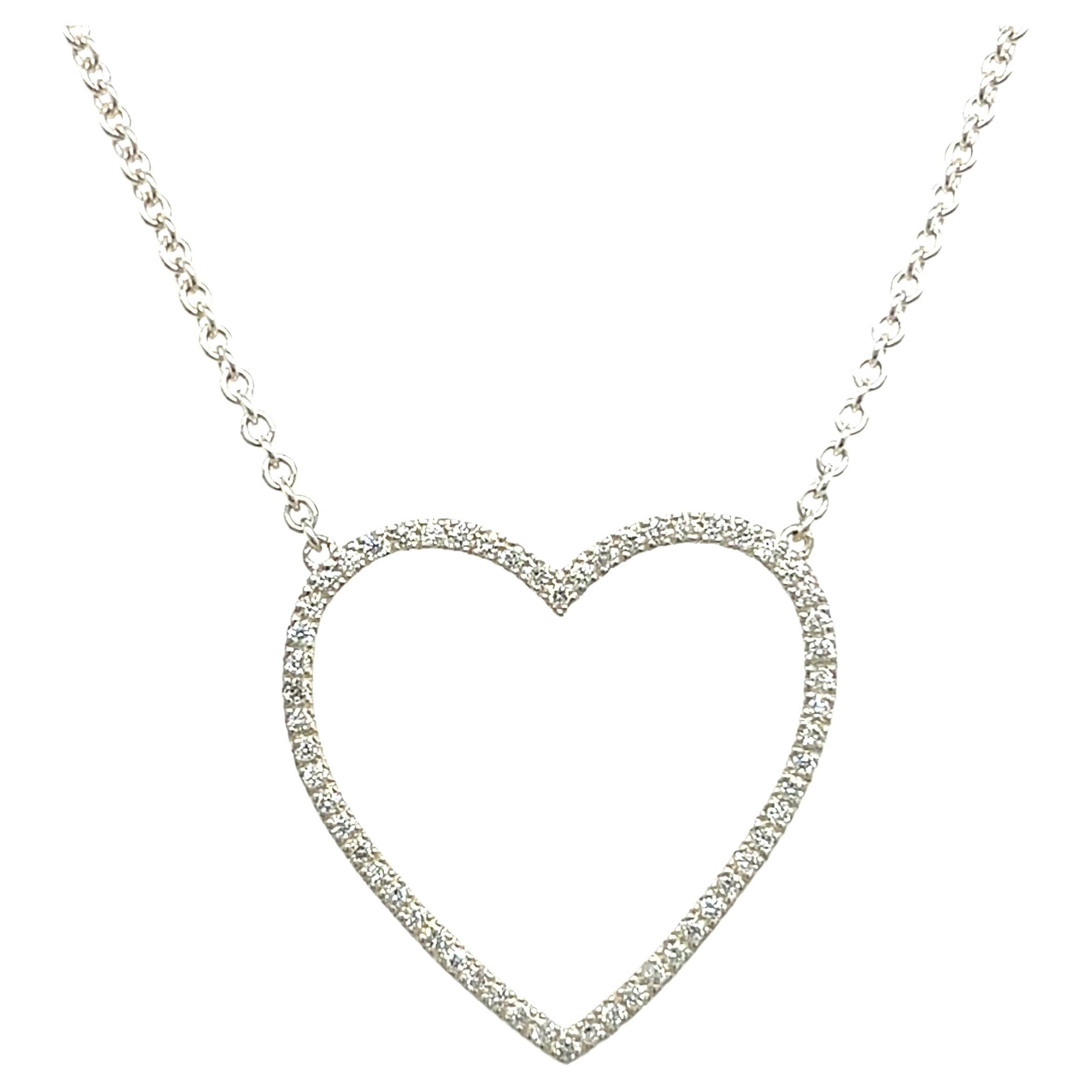 Pendentif en argent serti de 0,50 ct de diamants en vente