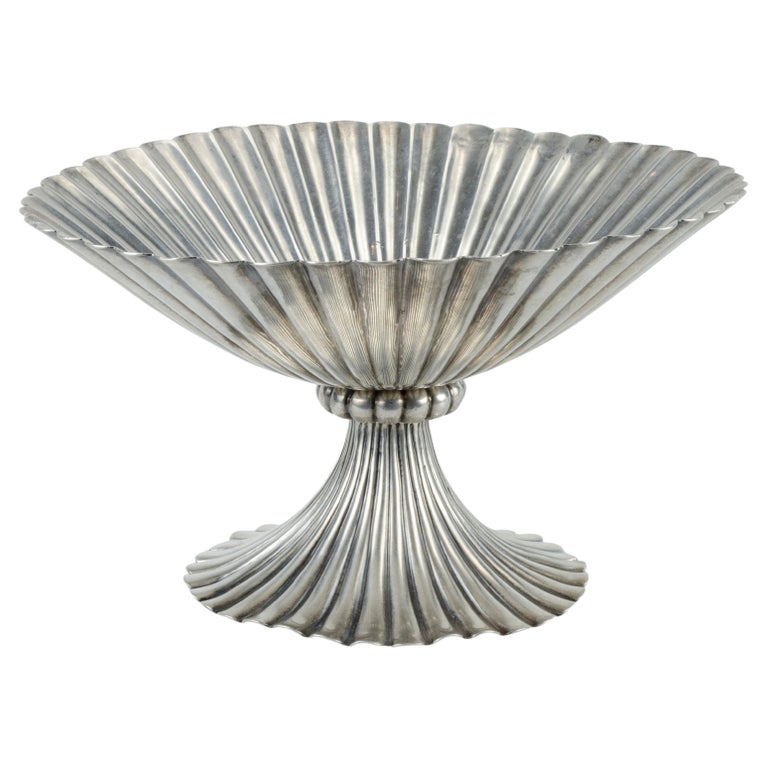 Josef Hoffmann for Wiener Werkstätte silver dish, 1920s, offered by Charme Antiques