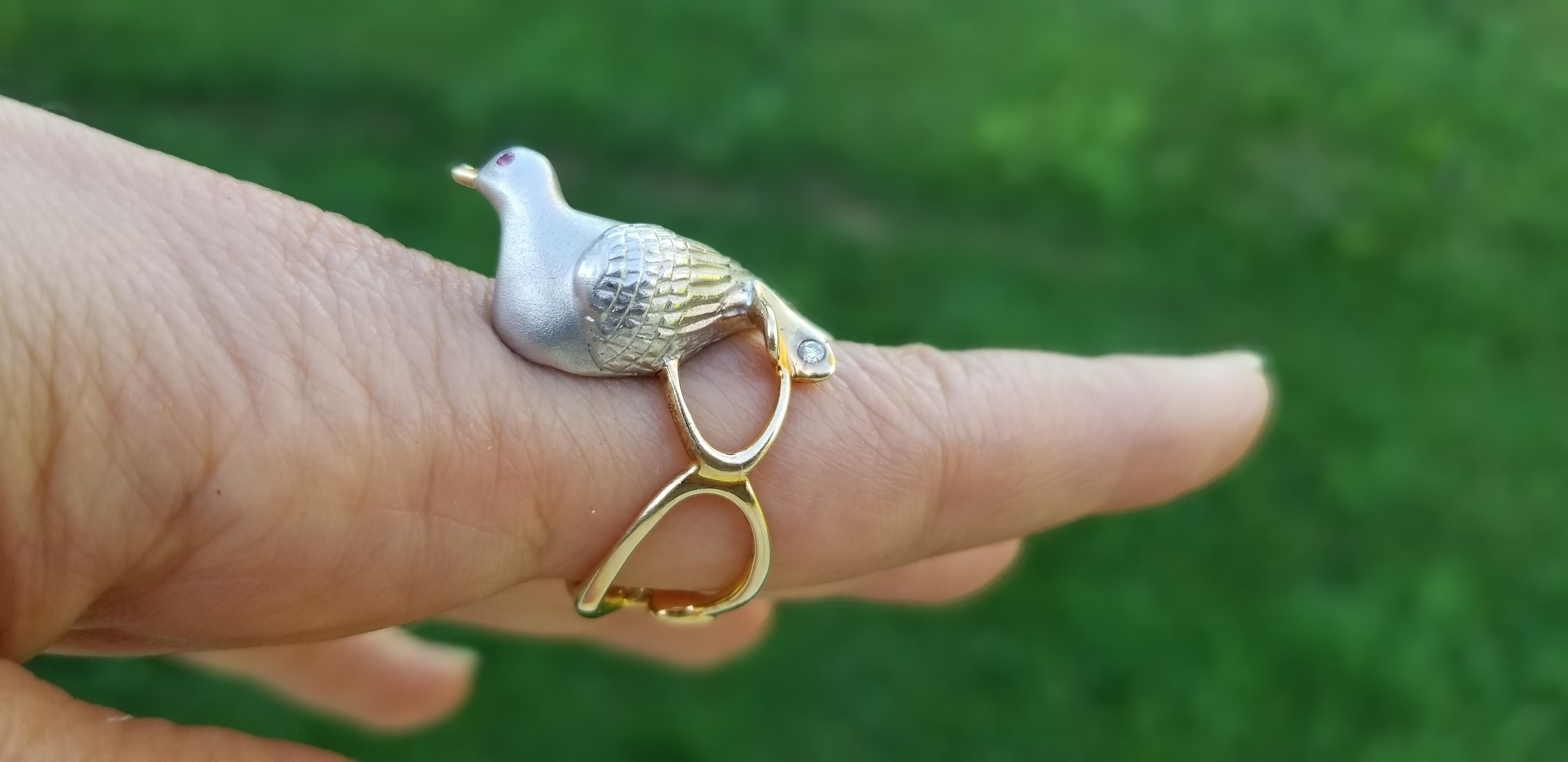 Contemporary Silver Dove on a Vine ring For Sale