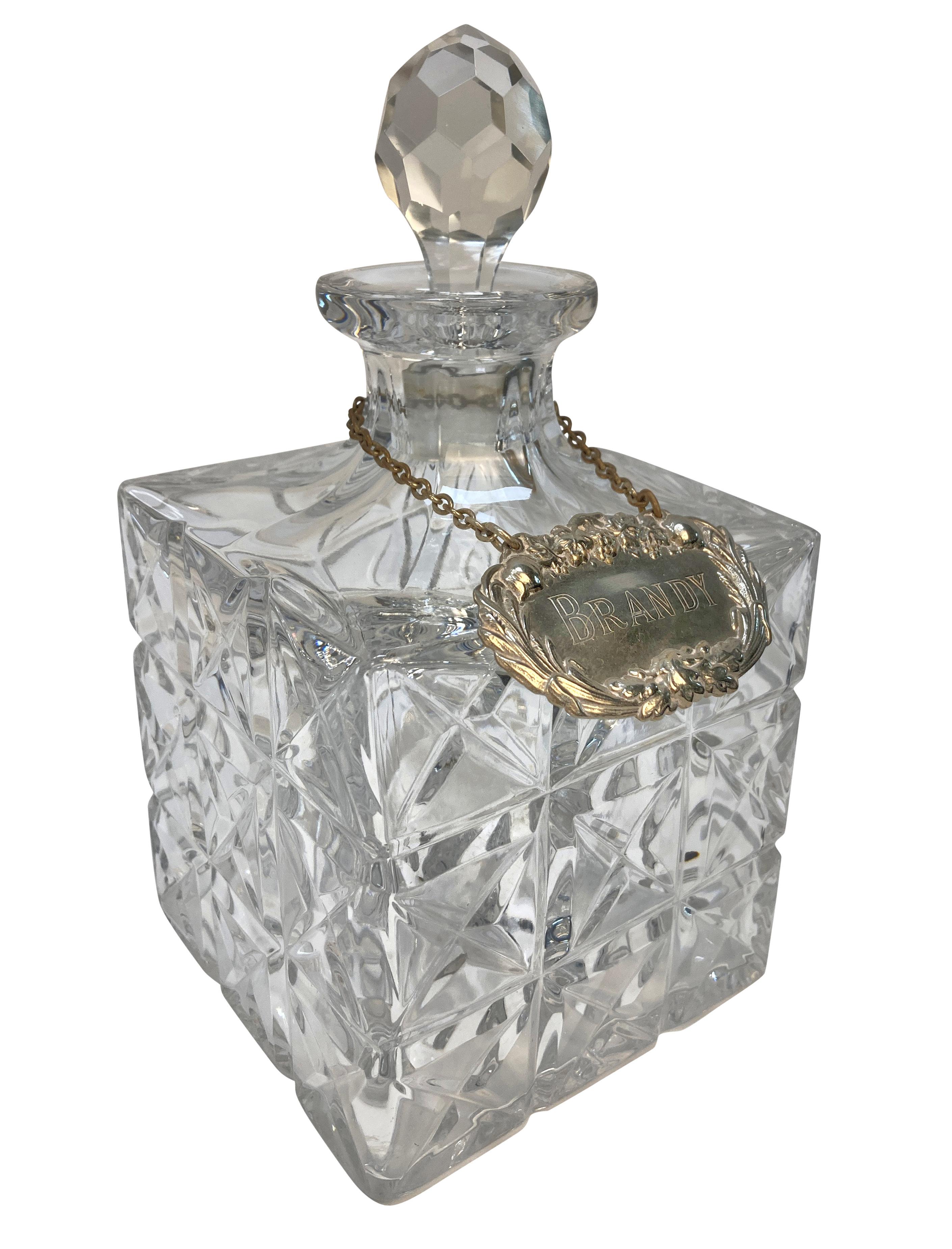 Plaqué argent Plateau à boissons en argent avec six carafes en verre taillé en vente