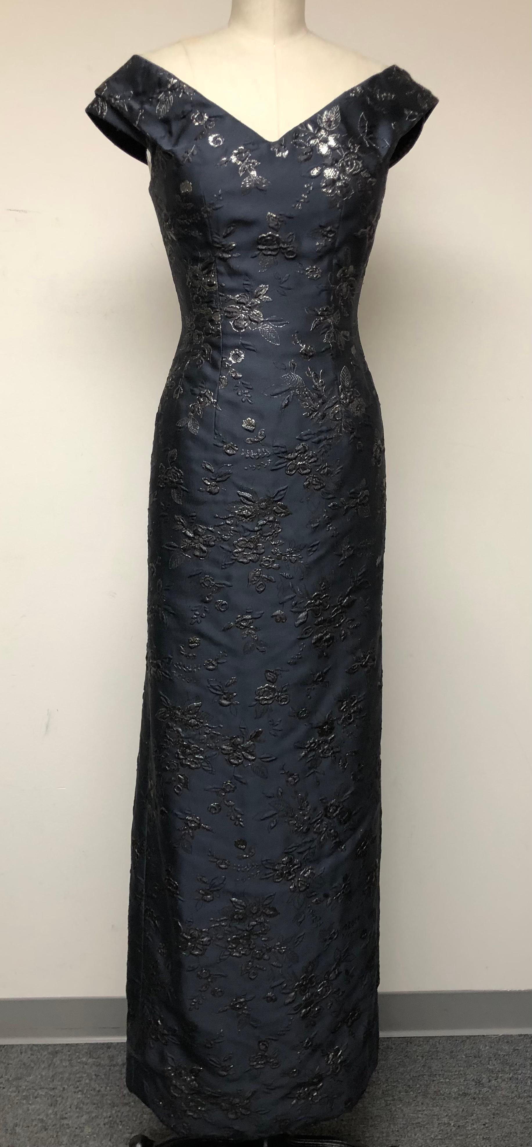  Silver Embroidery on Gunmetal V Neck Off the Shoulder Slim Gown with Train  2