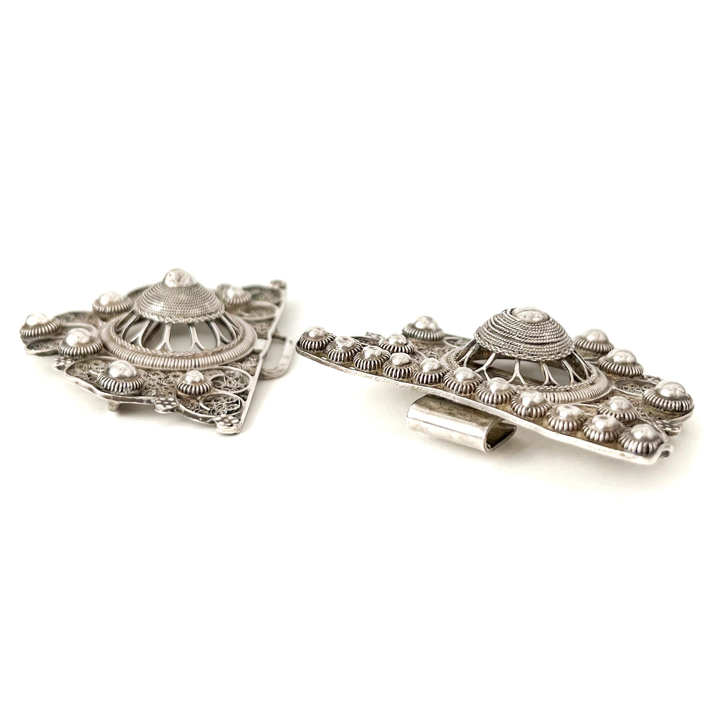 Antike florale Schnalle aus Silber Filigran und Cannetille mit Blumenschnalle im Angebot 3