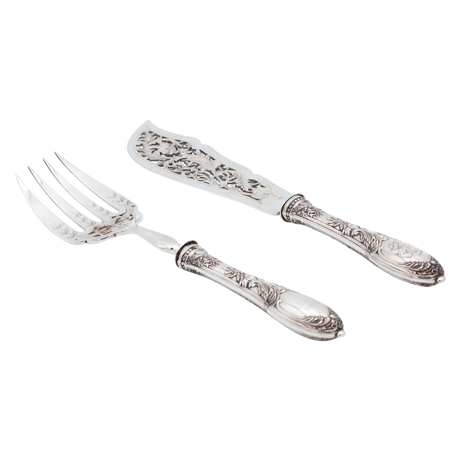 Silver fish knife and fork with cutouts For Sale