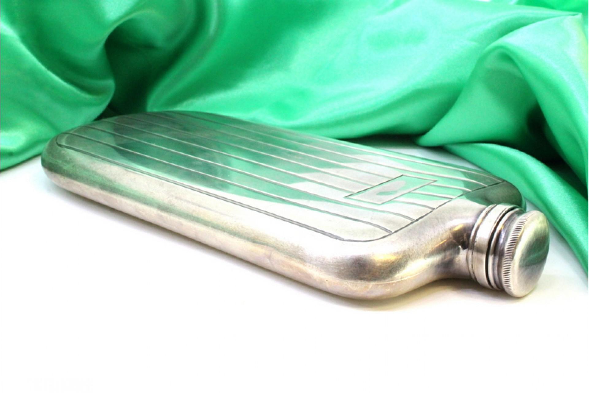 European Silver flask w/ bands at the top & a monogram card in the center & a screw cap For Sale