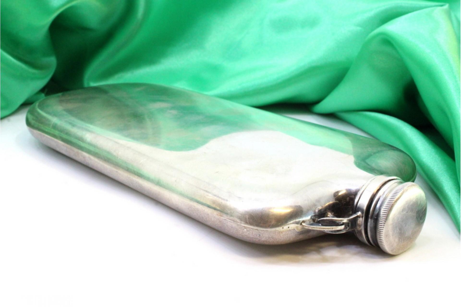 20th Century Silver flask w/ bands at the top & a monogram card in the center & a screw cap For Sale