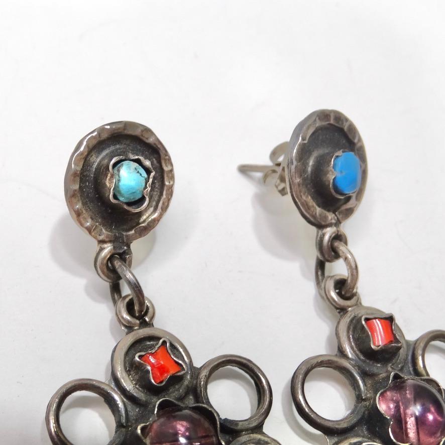 Silver Flower Turquoise Gemstone Dangle Earrings In Good Condition For Sale In Scottsdale, AZ