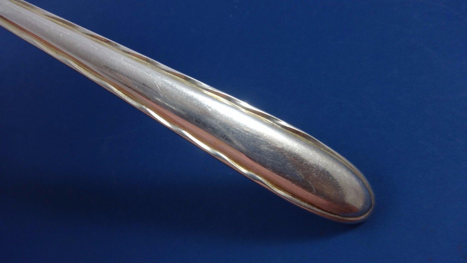 Metà XX secolo Flutes d'argento by Towle Set di posate in argento per 12 persone 76 pezzi in vendita