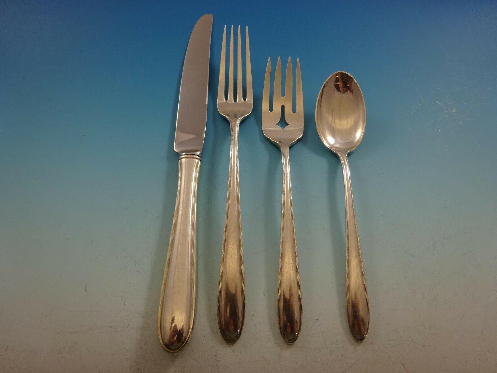 Silver Flutes by Towle Sterling Silver Flatware Set For 6 Service 30 Pieces In Excellent Condition For Sale In Big Bend, WI