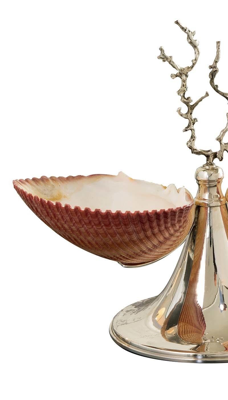 Silver Footed Double Bowl with Shells In New Condition In Milan, IT