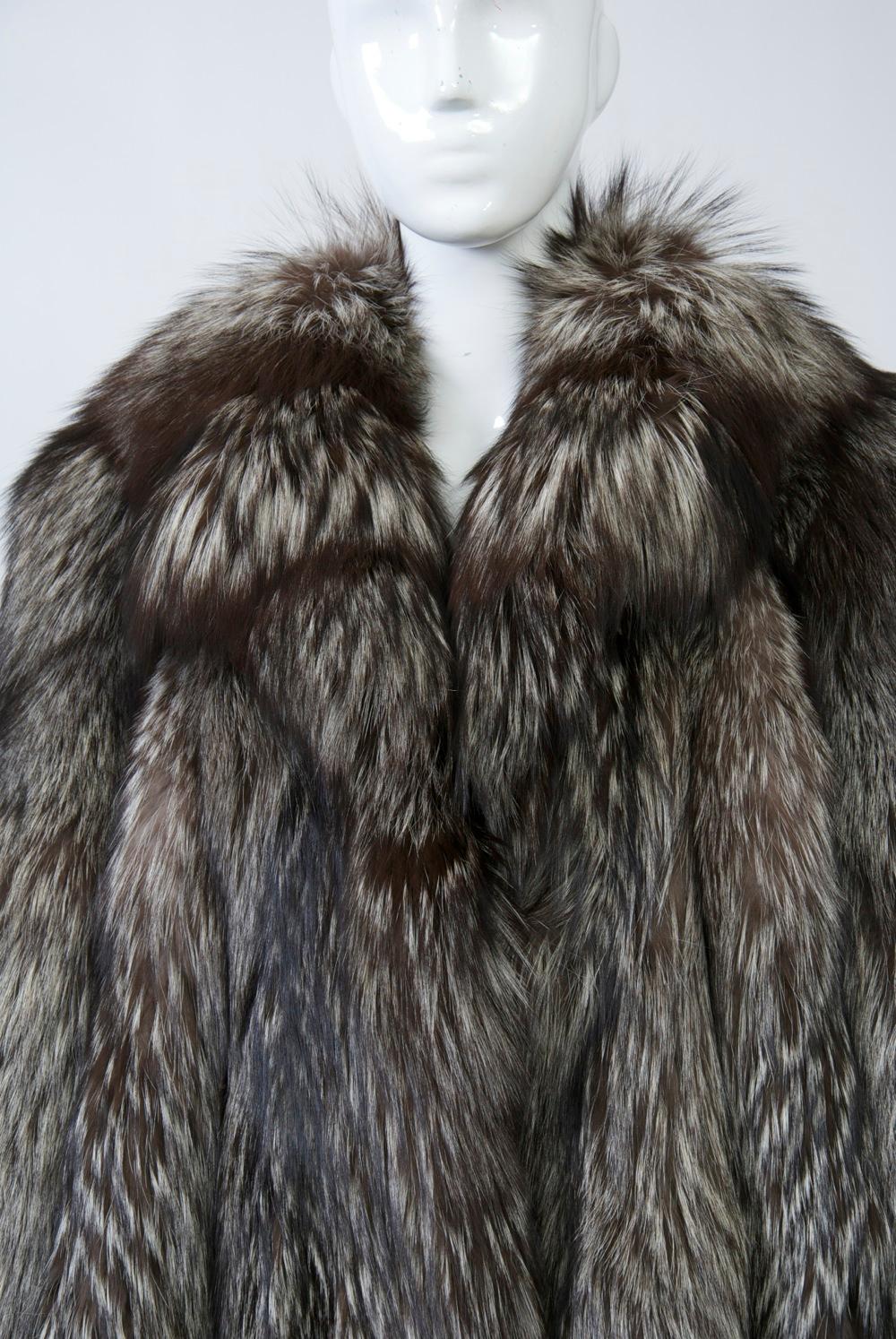 Silver Fox Coat For Sale at 1stDibs