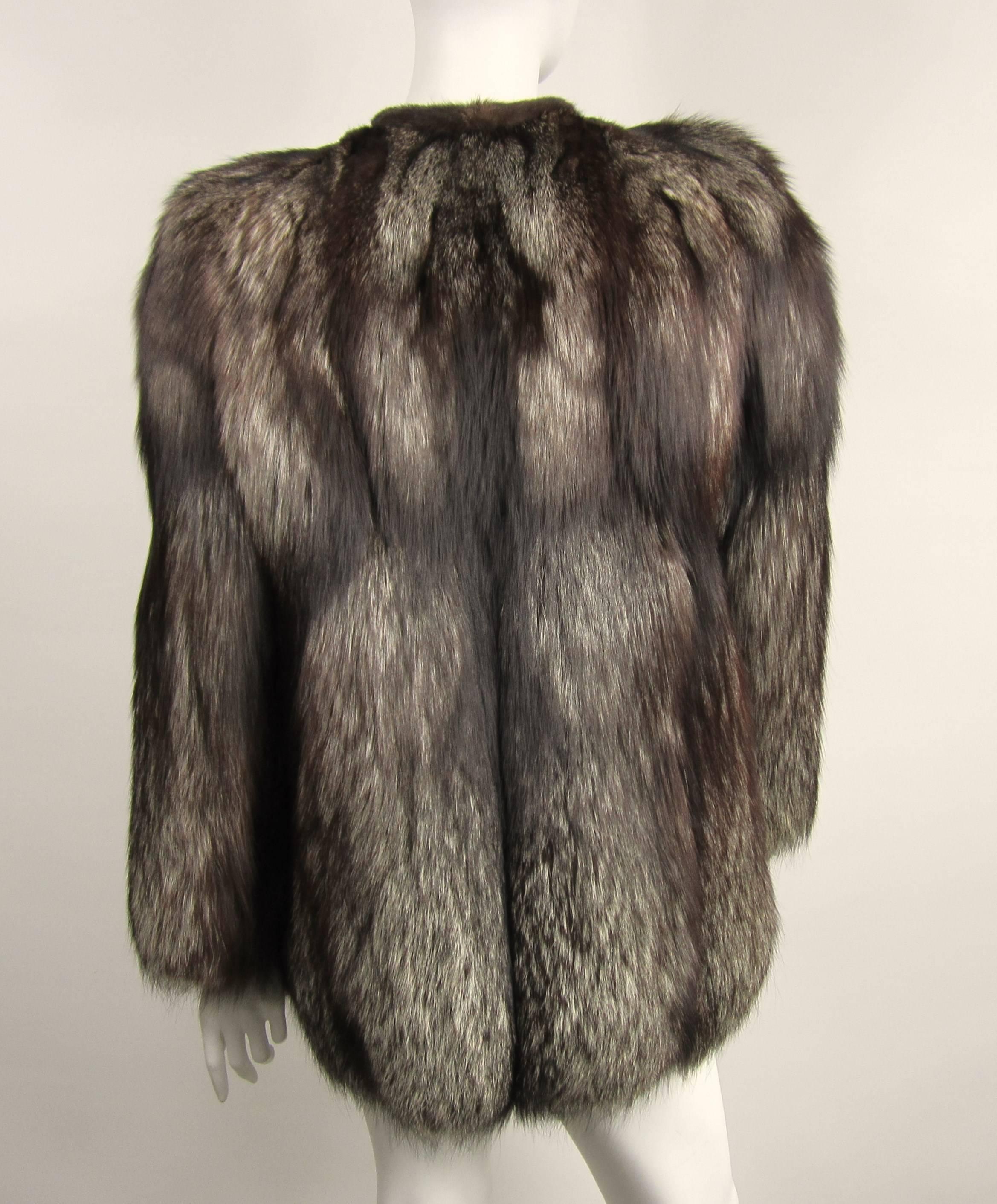 Women's Silver Fox Fur Jacket Coat  For Sale