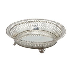 Silver fruit bowl with rack