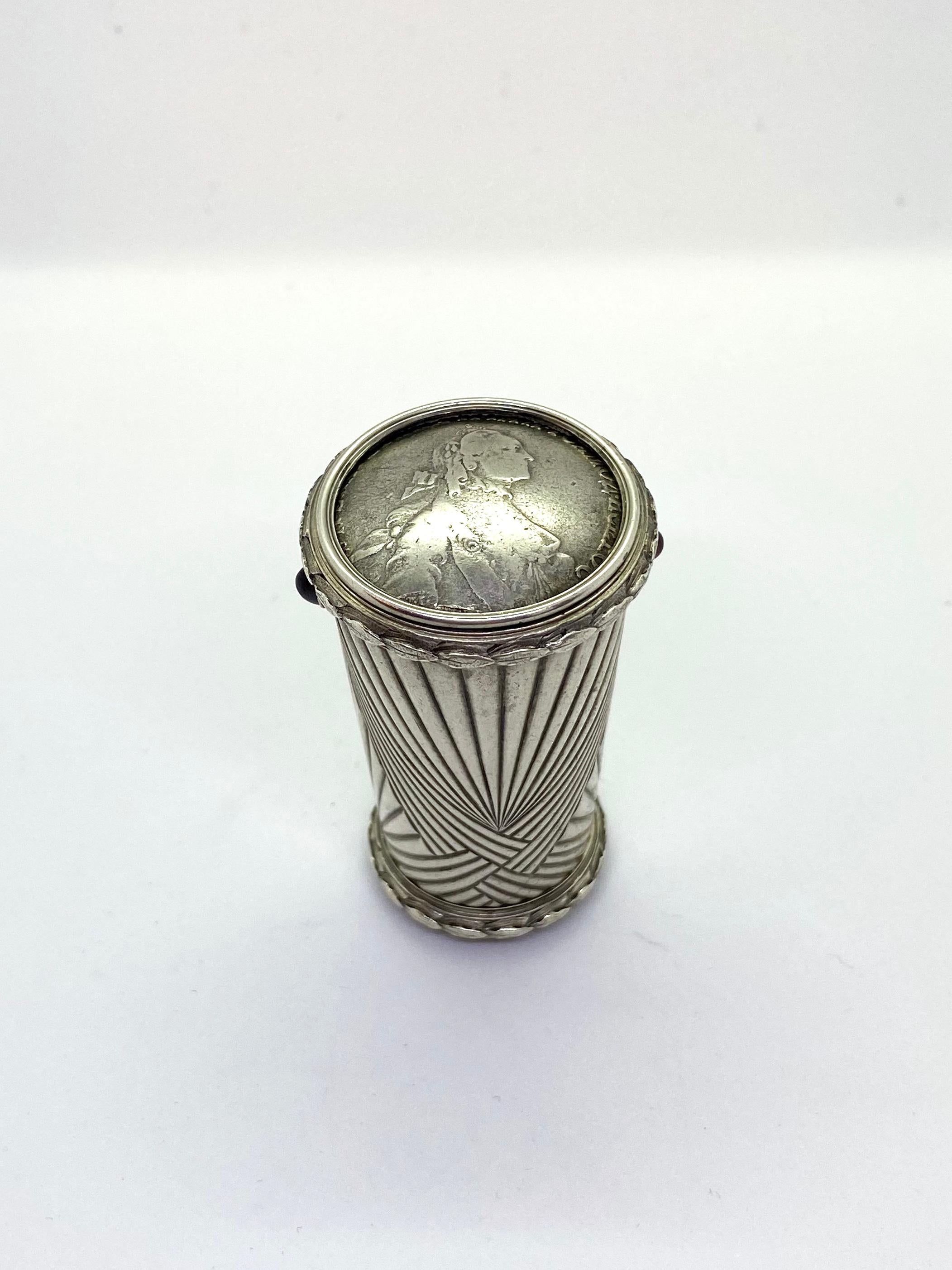 Silber Granat Rubel Münze Russland St. Petersburg Ein Fabergé Sonnenschirm Griff (Zarenreich) im Angebot