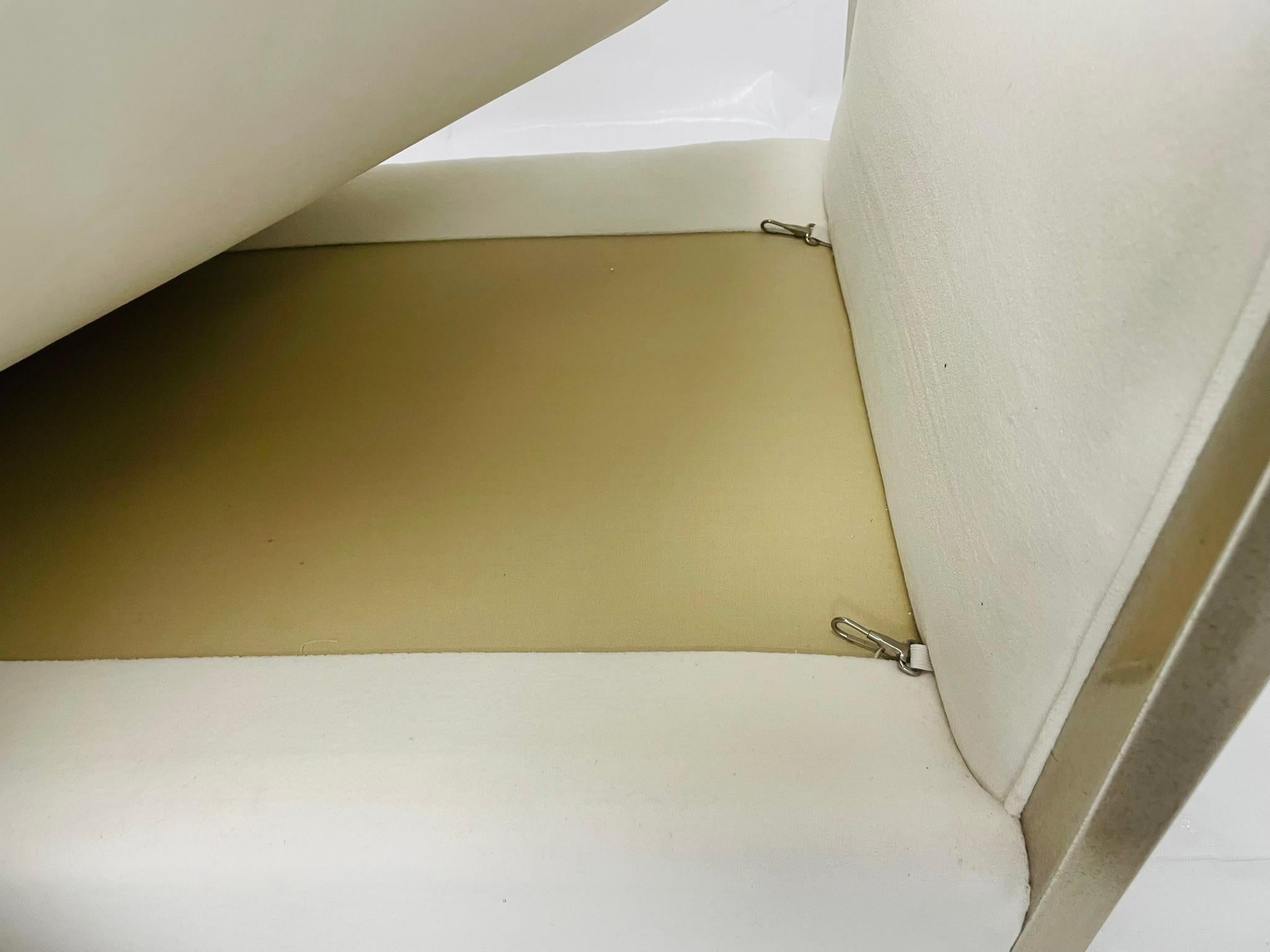 Silver-Gilt Daybed by Reagan Hayes, Los Angeles, Zeitgenössisches Design im Angebot 4