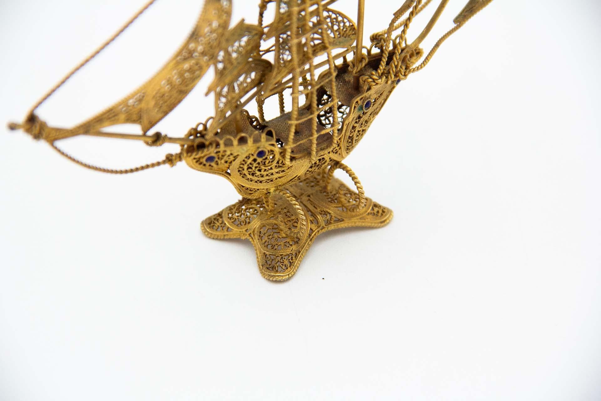 European Silver-gilt miniature caravel For Sale